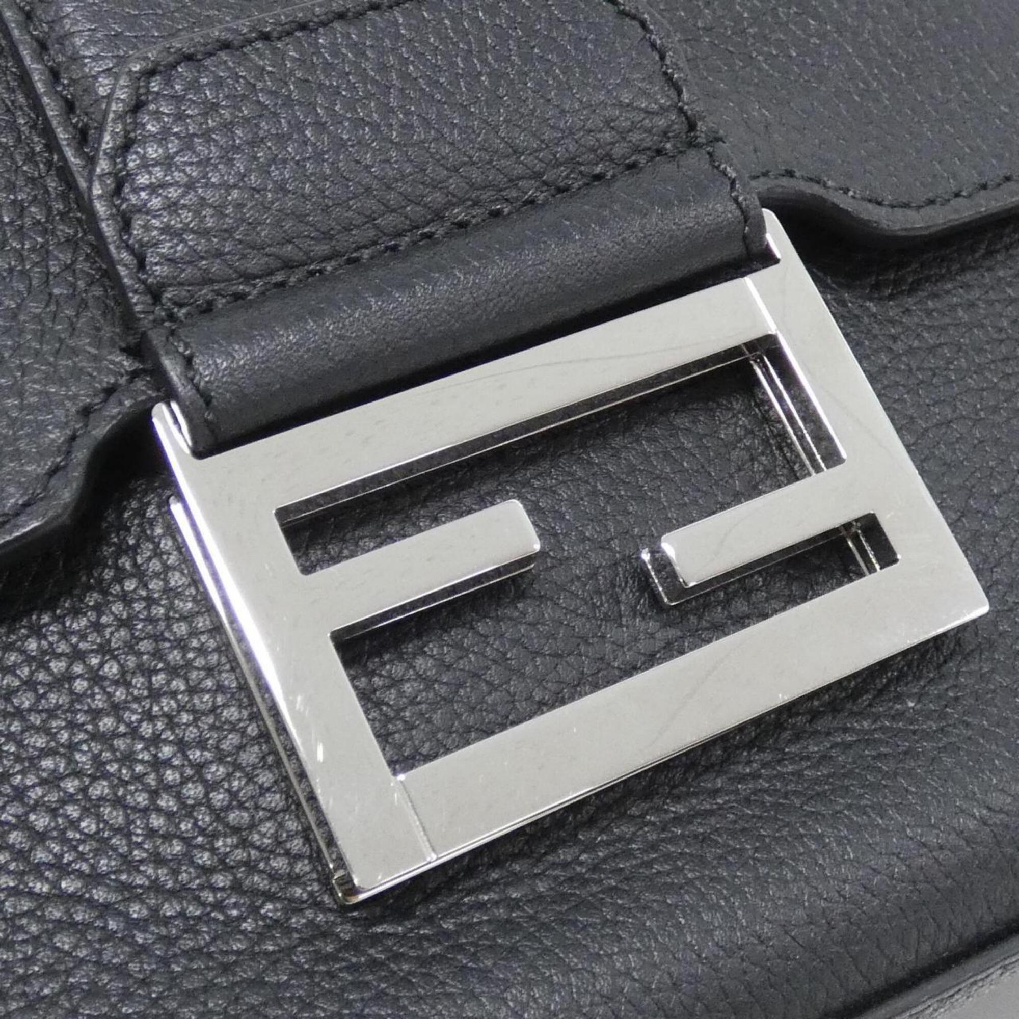 Fendi Black Leather Shoulder Bag (Pre-Owned)
