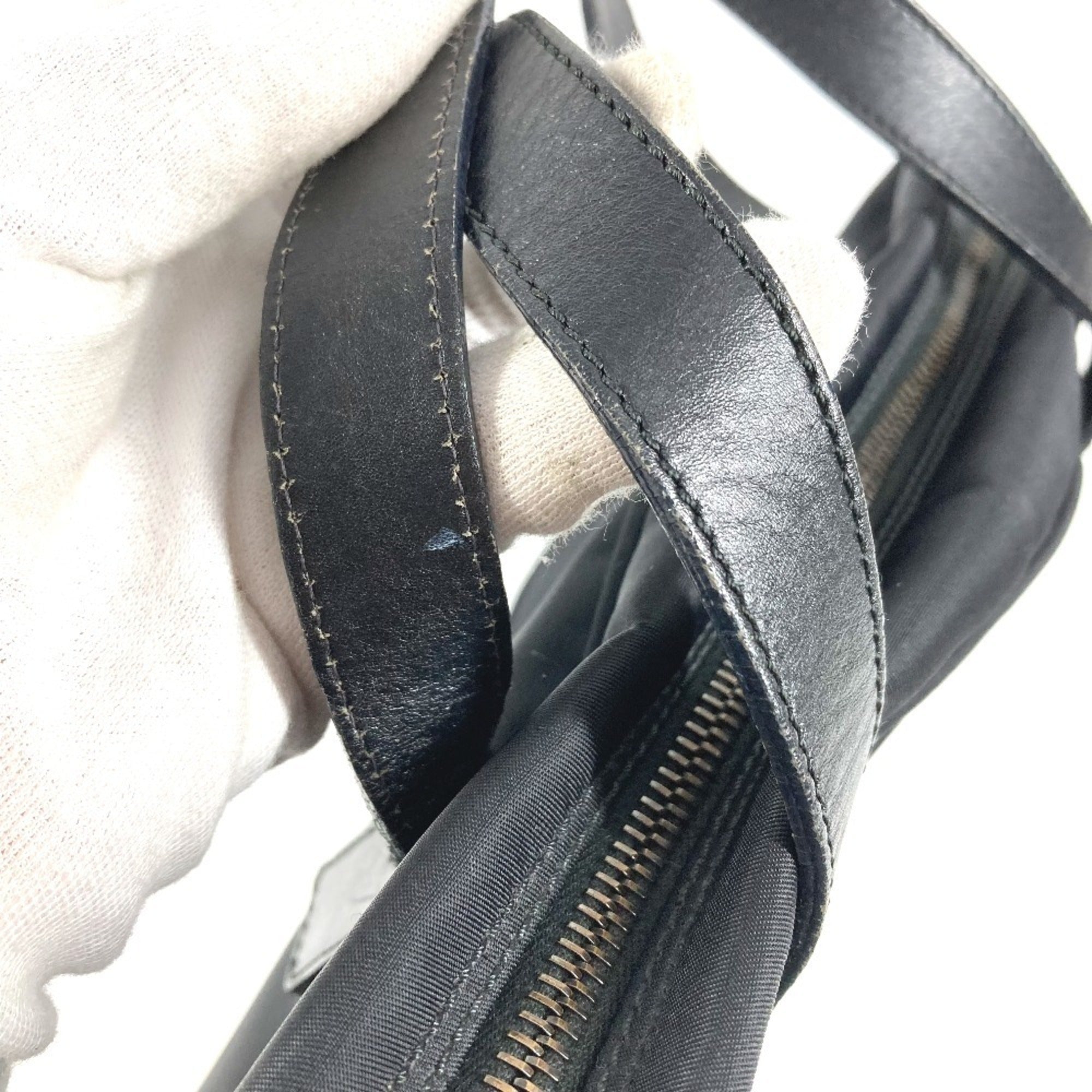 Fendi Black Nylon Handbag (Pre-Owned)