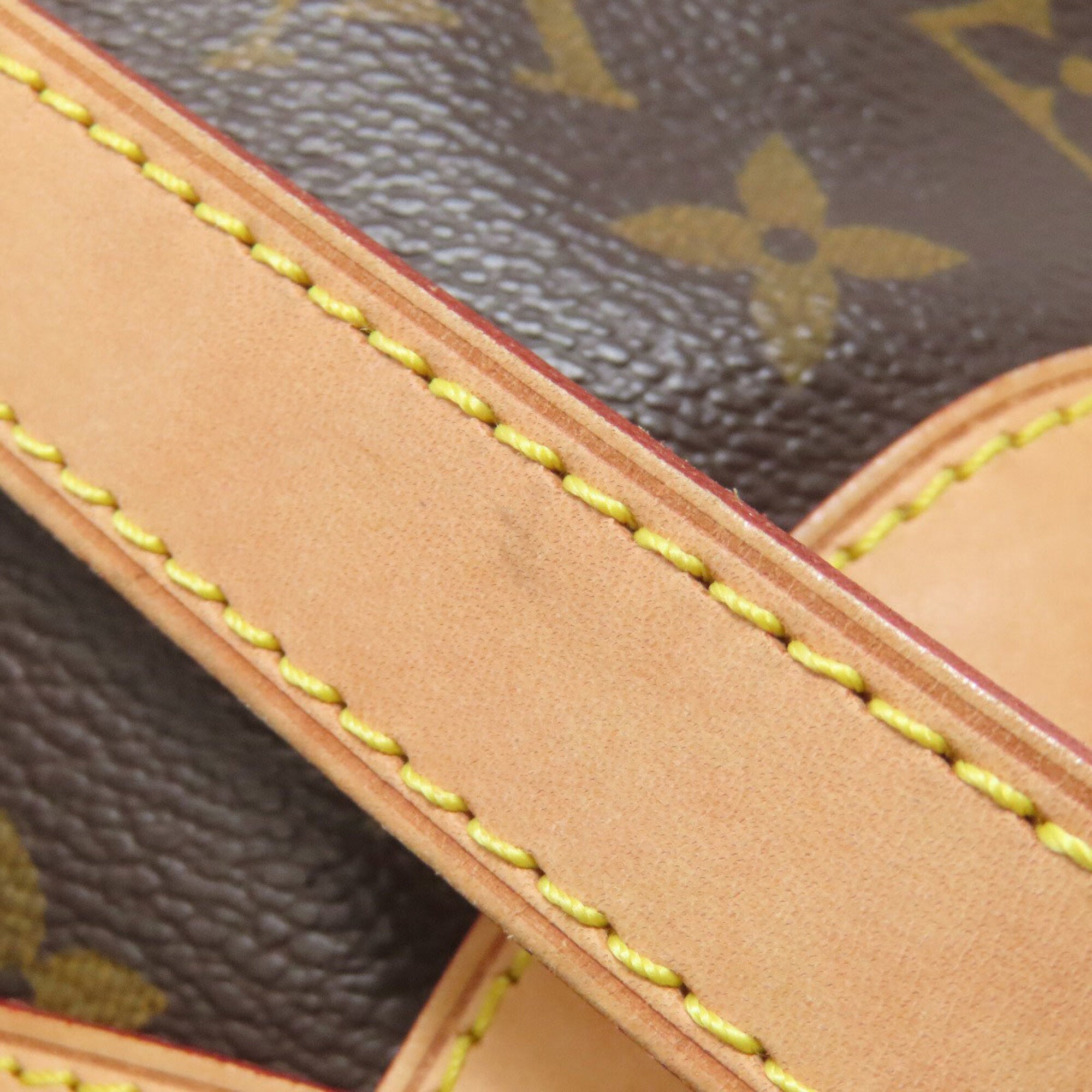 Louis Vuitton Monogram Monogram Shoulder Bag (Pre-Owned)