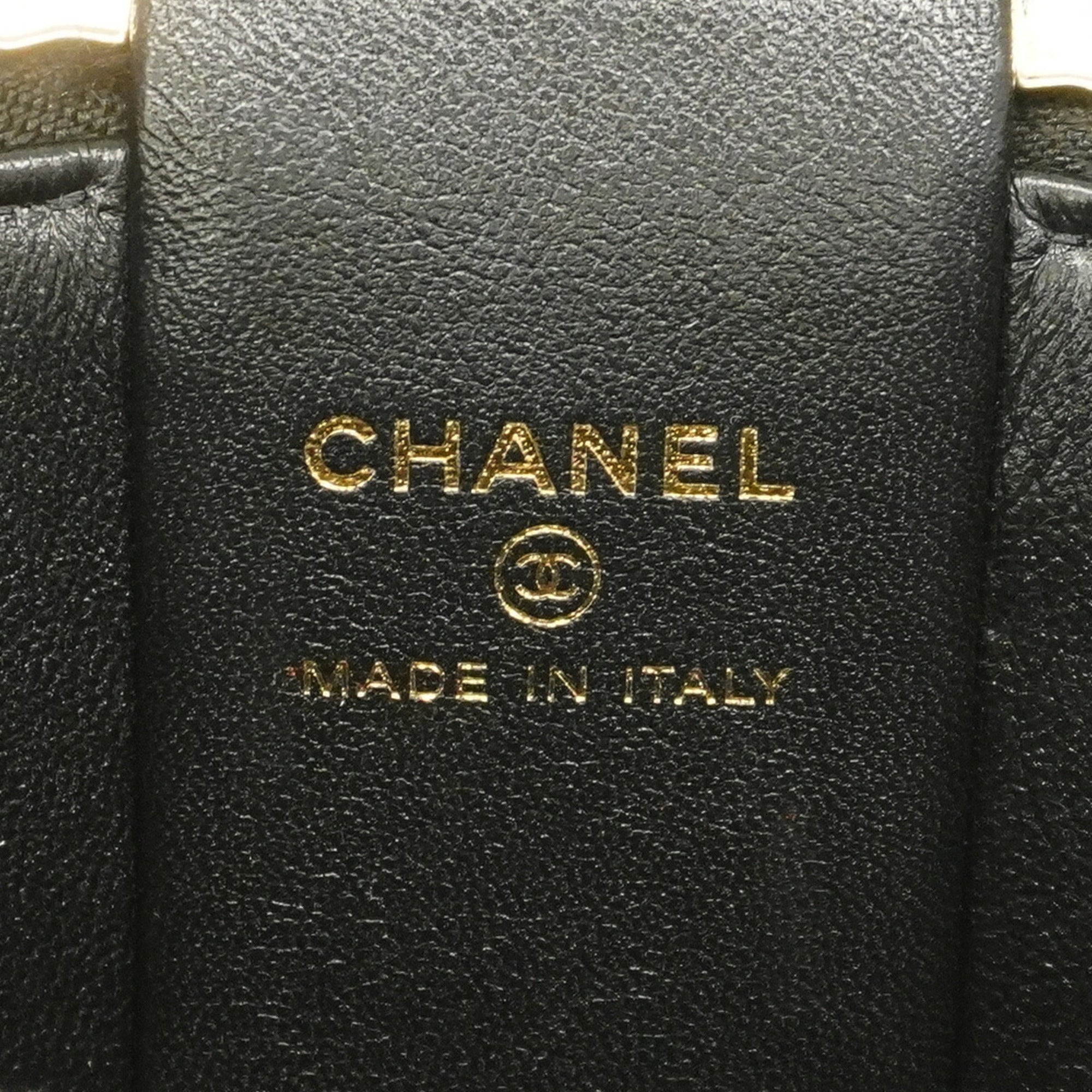 Chanel Black Leather Vanity Bag (Pre-Owned)