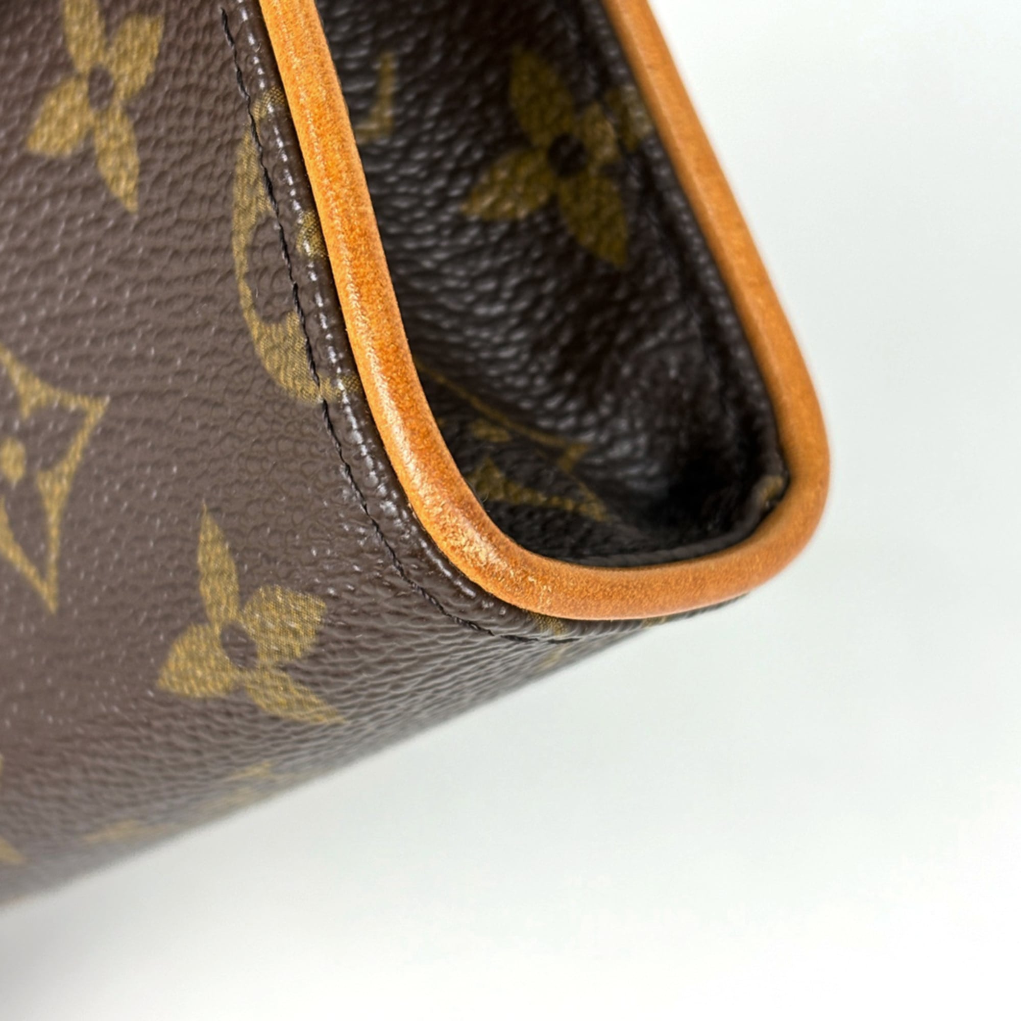 Louis Vuitton Monogram Brown Monogram Fanny Pack Sling Bag (Pre-Owned)