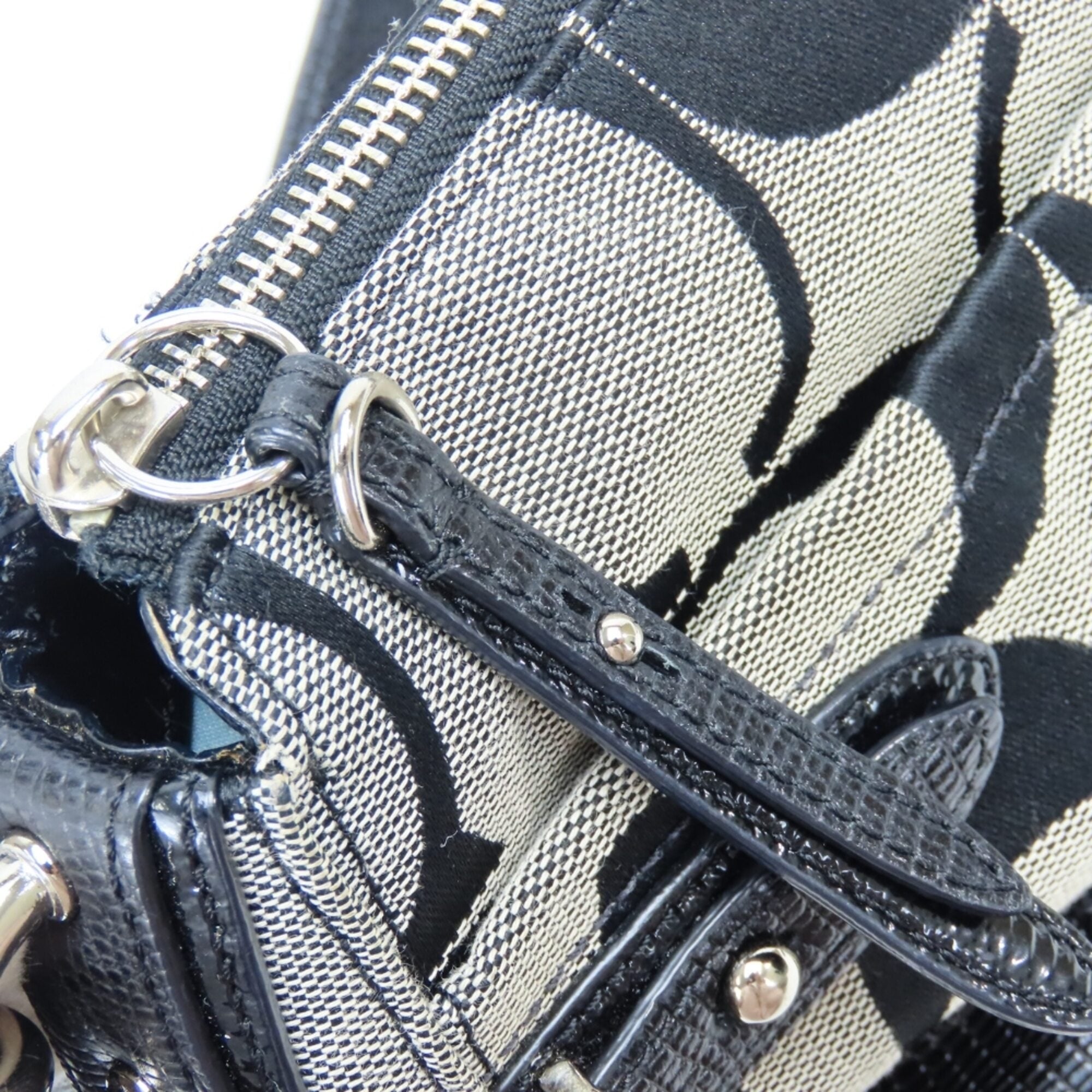 Coach Signature Black Gray Canvas Leather Shoulder Bag (Pre-Owned)