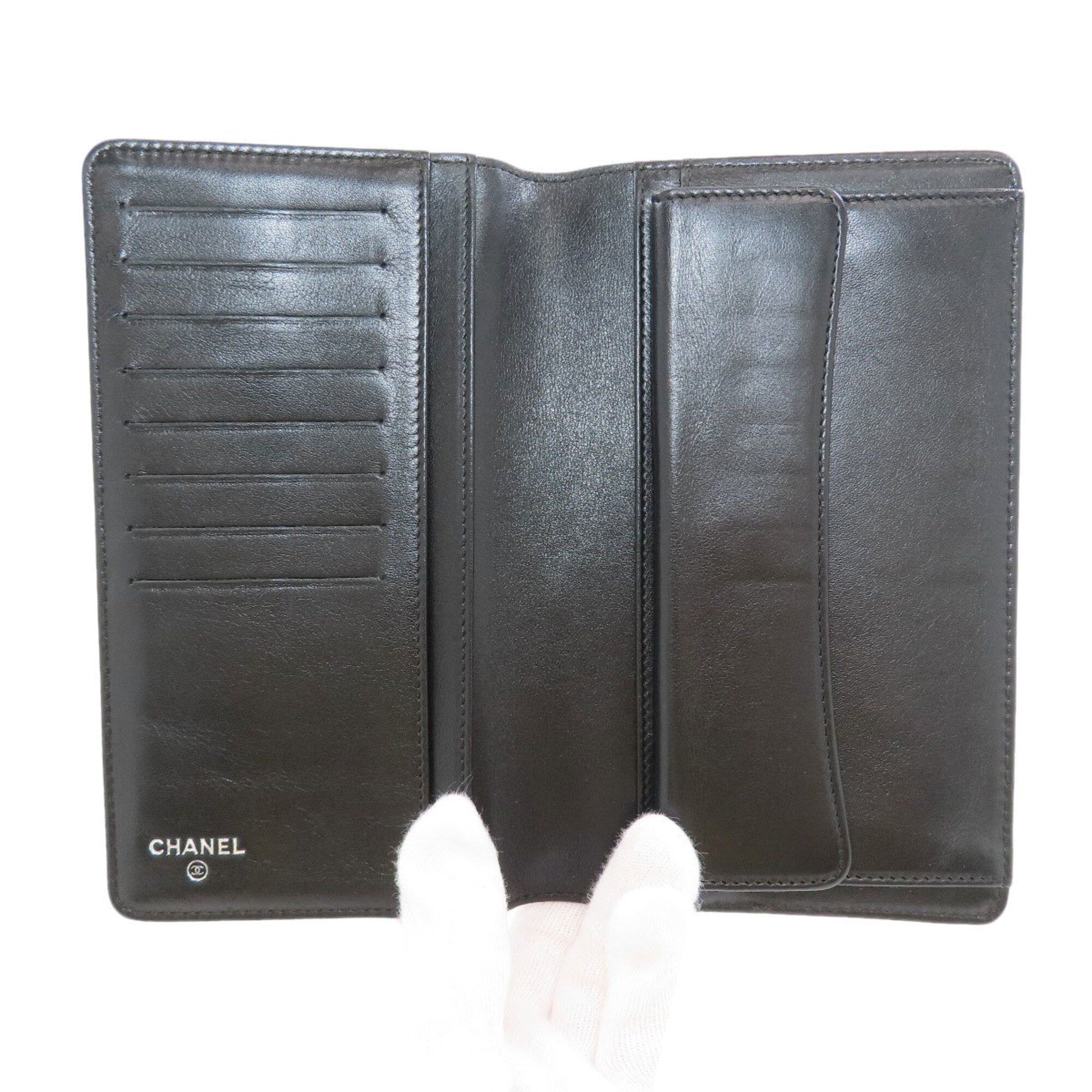 Chanel Black Leather Long Wallet (Bi-Fold) (Pre-Owned)