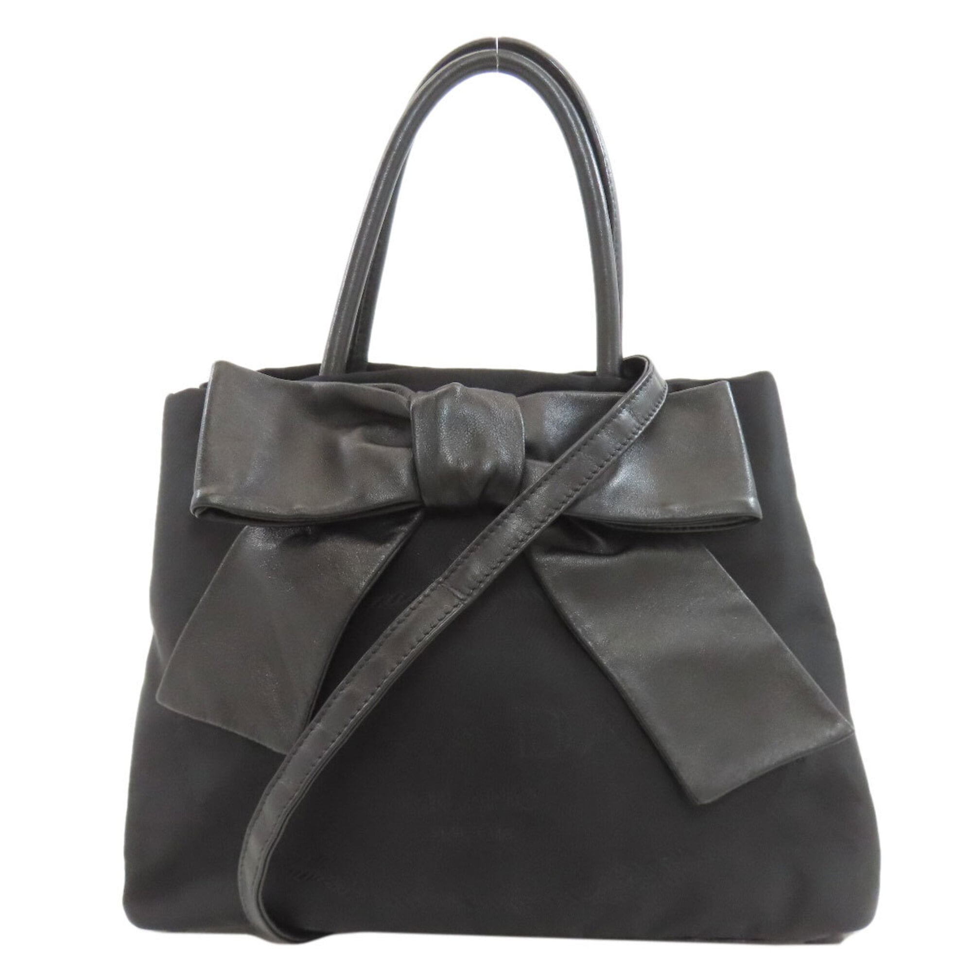 Prada Black Nylon Handbag (Pre-Owned)
