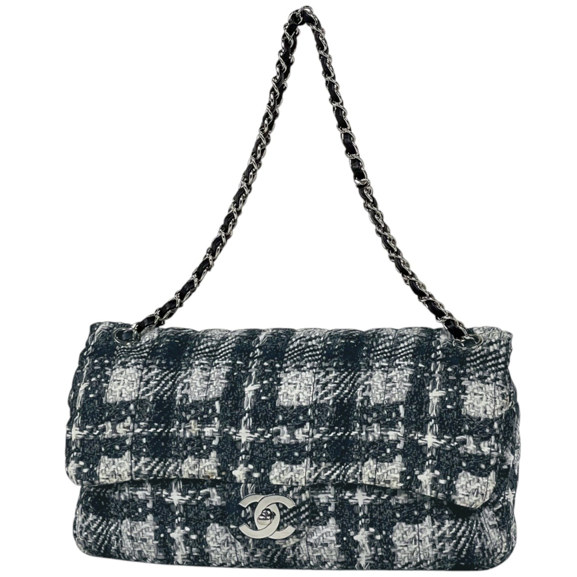 Chanel Black White Nylon Leather Shoulder Bag (Pre-Owned)