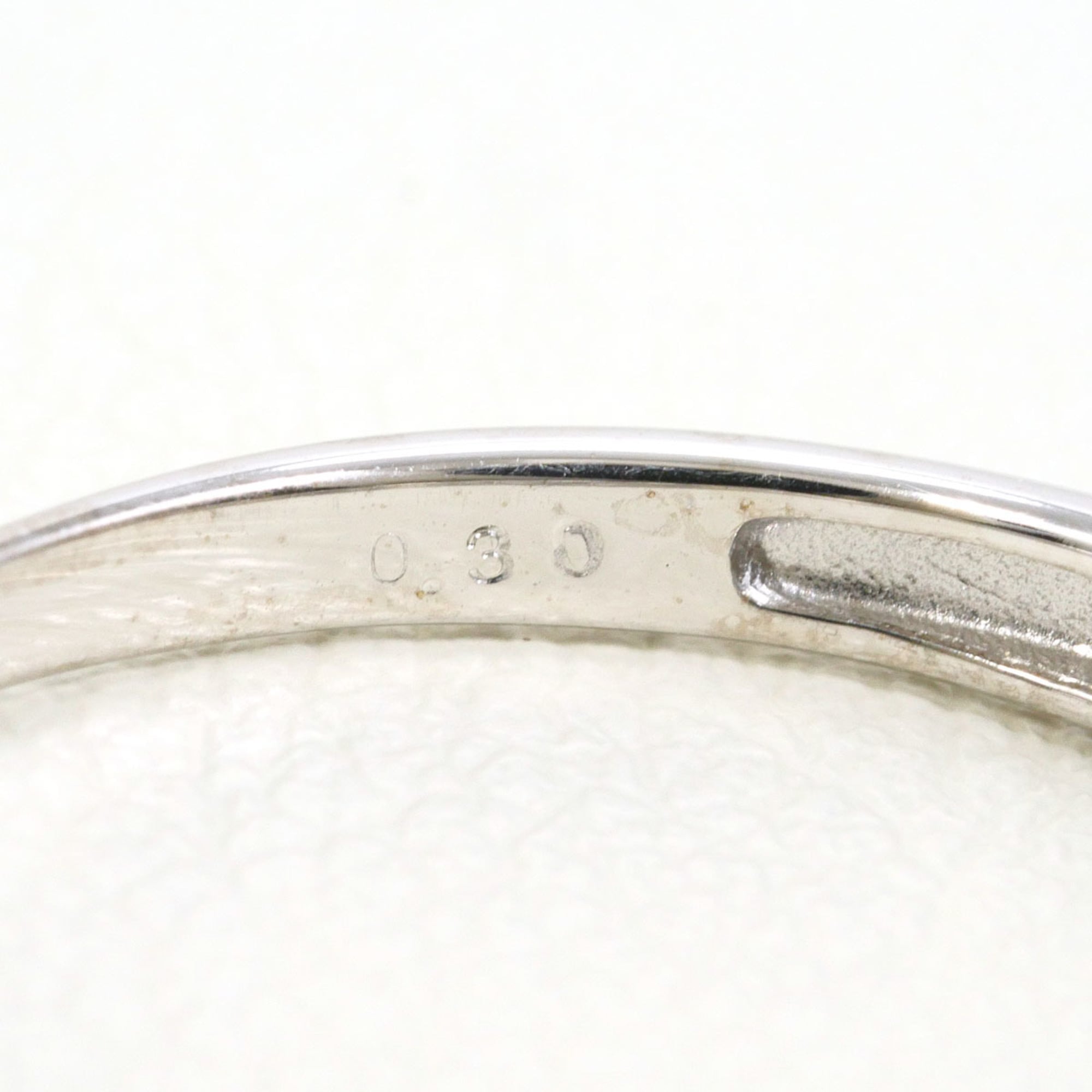 Unbranded White Gold White Gold (10K) Band Ring (Pre-Owned)