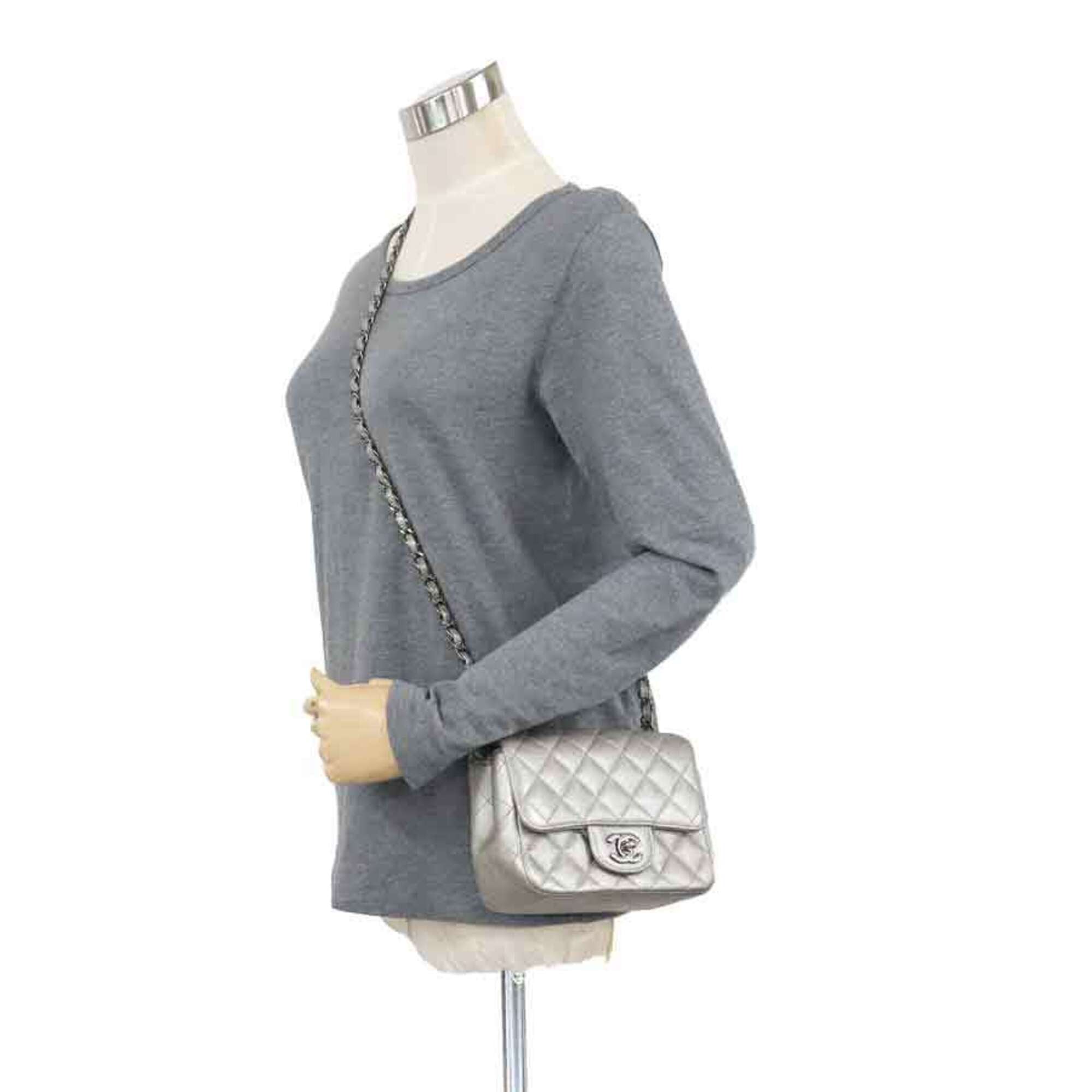 Chanel Metallic Gray Grained Calfskin Shoulder Bag (Pre-Owned)