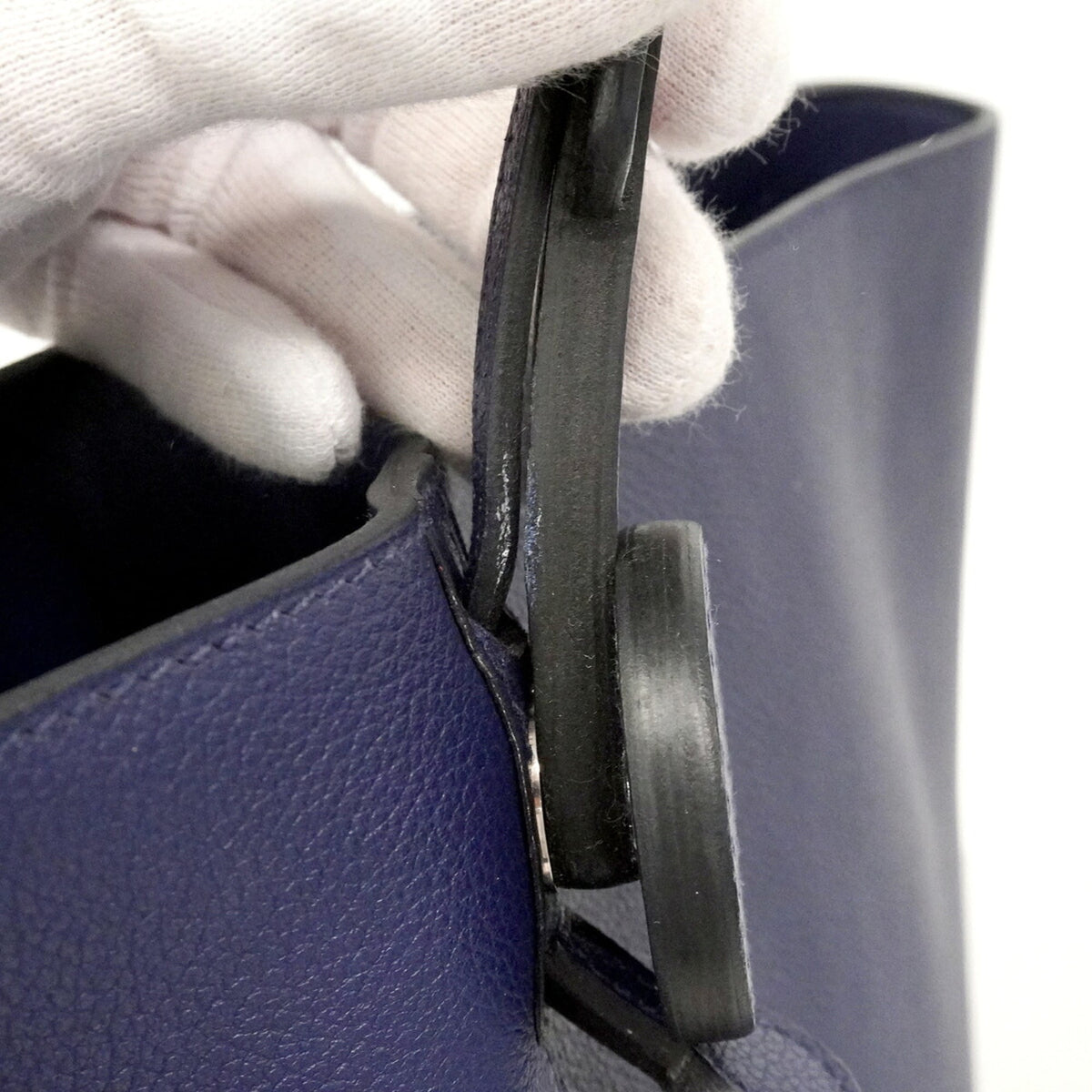 Hermes Silver Shoulder Bag (Pre-Owned)