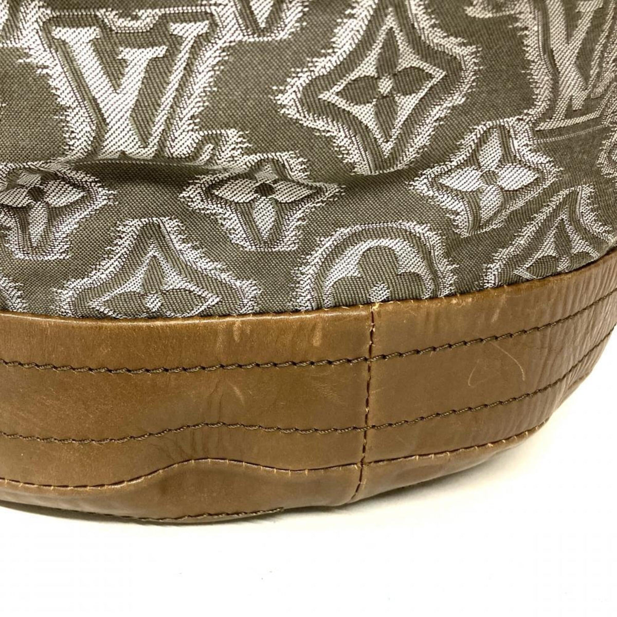 Louis Vuitton Khaki Jacquard Leather Tote Bag (Pre-Owned)