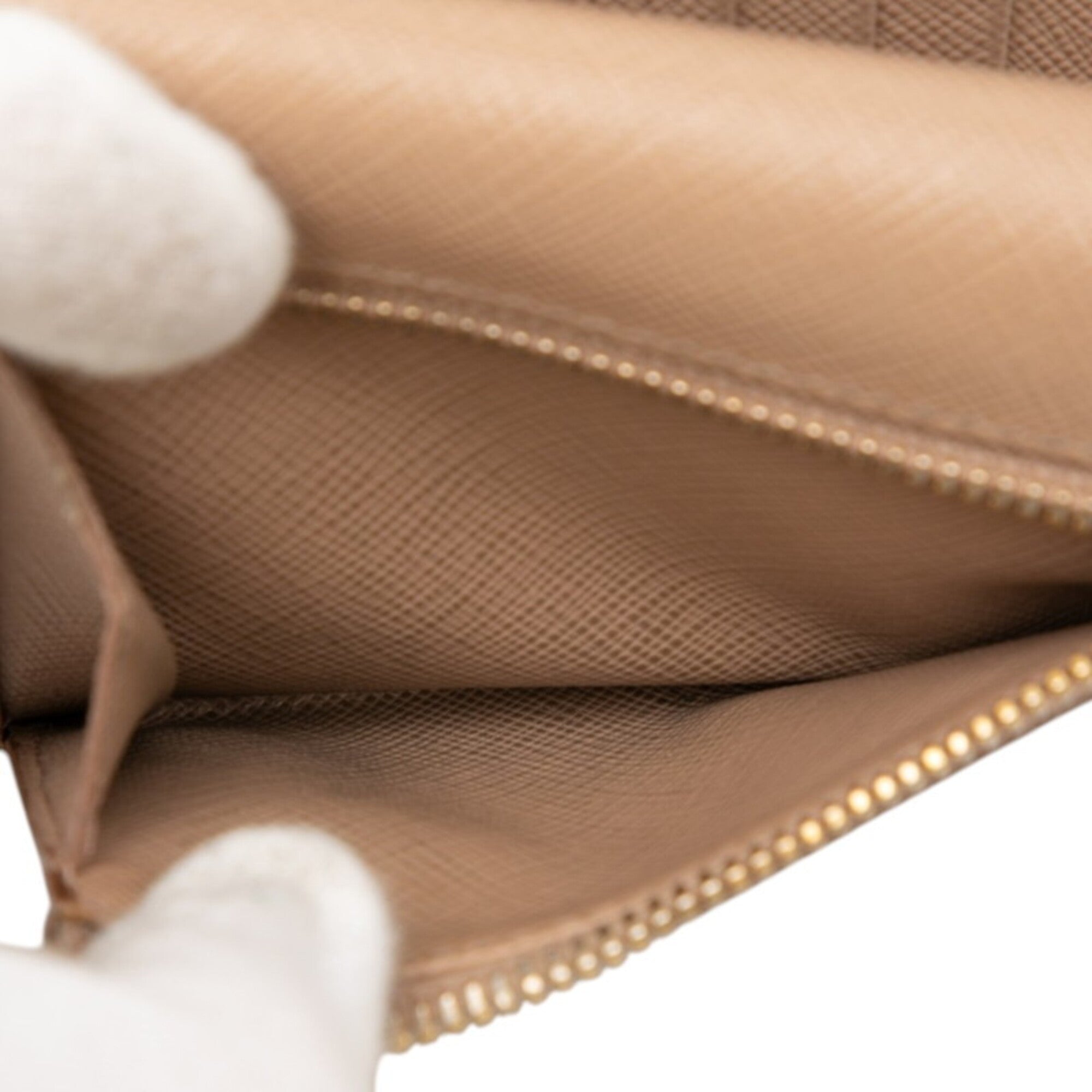 Prada Beige Leather Wallet (Tri-Fold) (Pre-Owned)