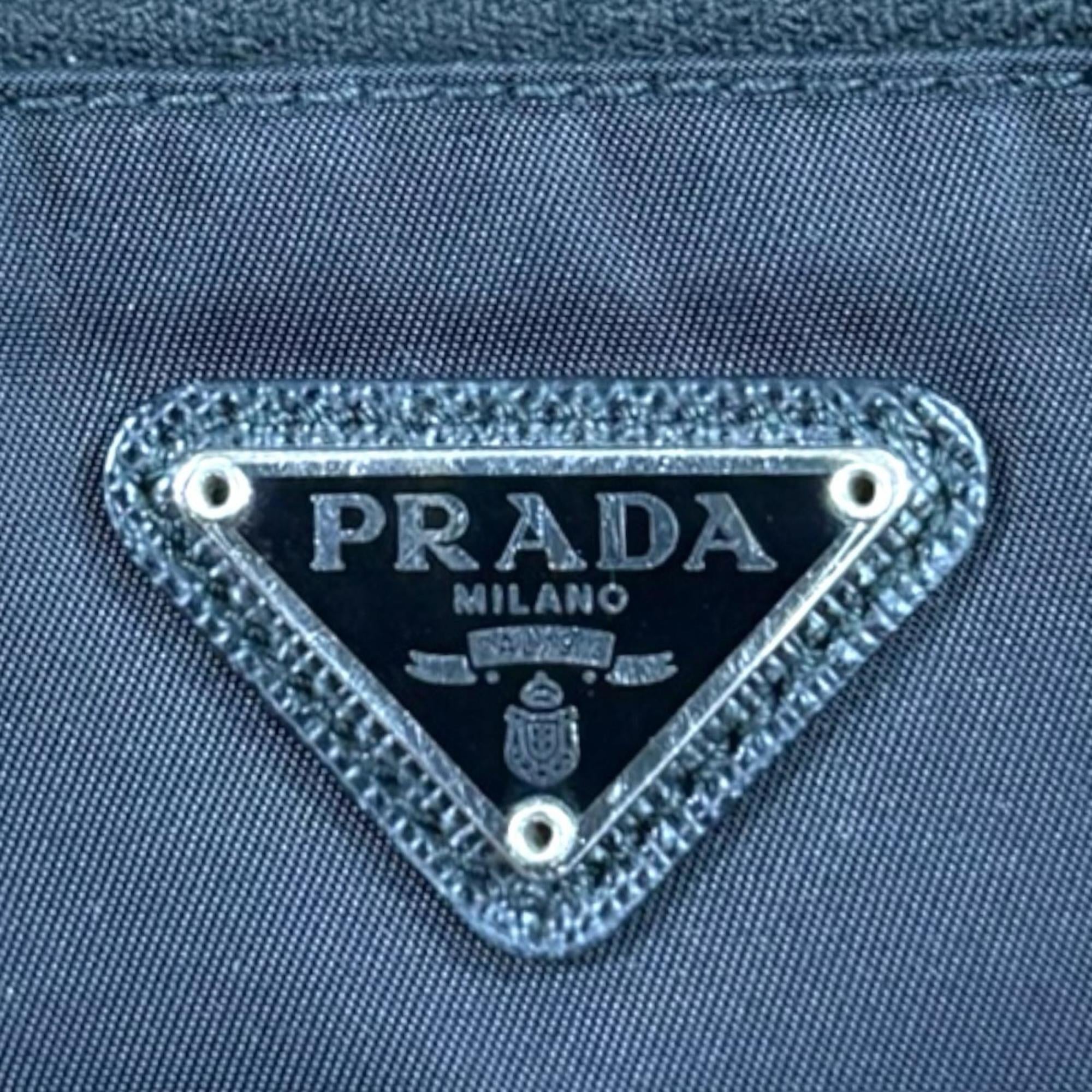Prada Black Nylon Handbag (Pre-Owned)