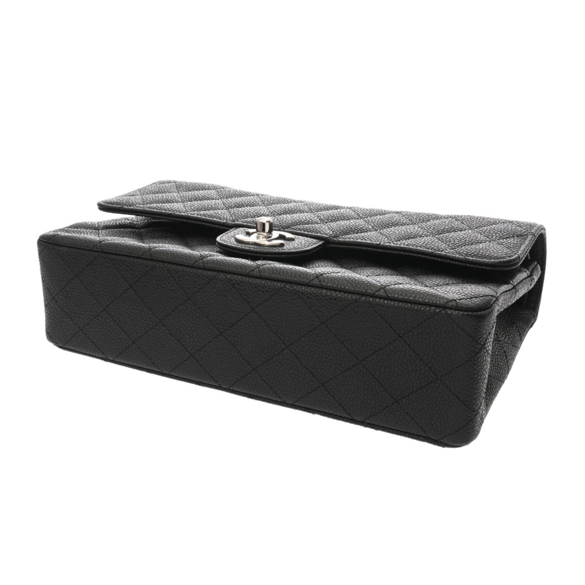 Chanel Black Grained Calfskin Shoulder Bag (Pre-Owned)