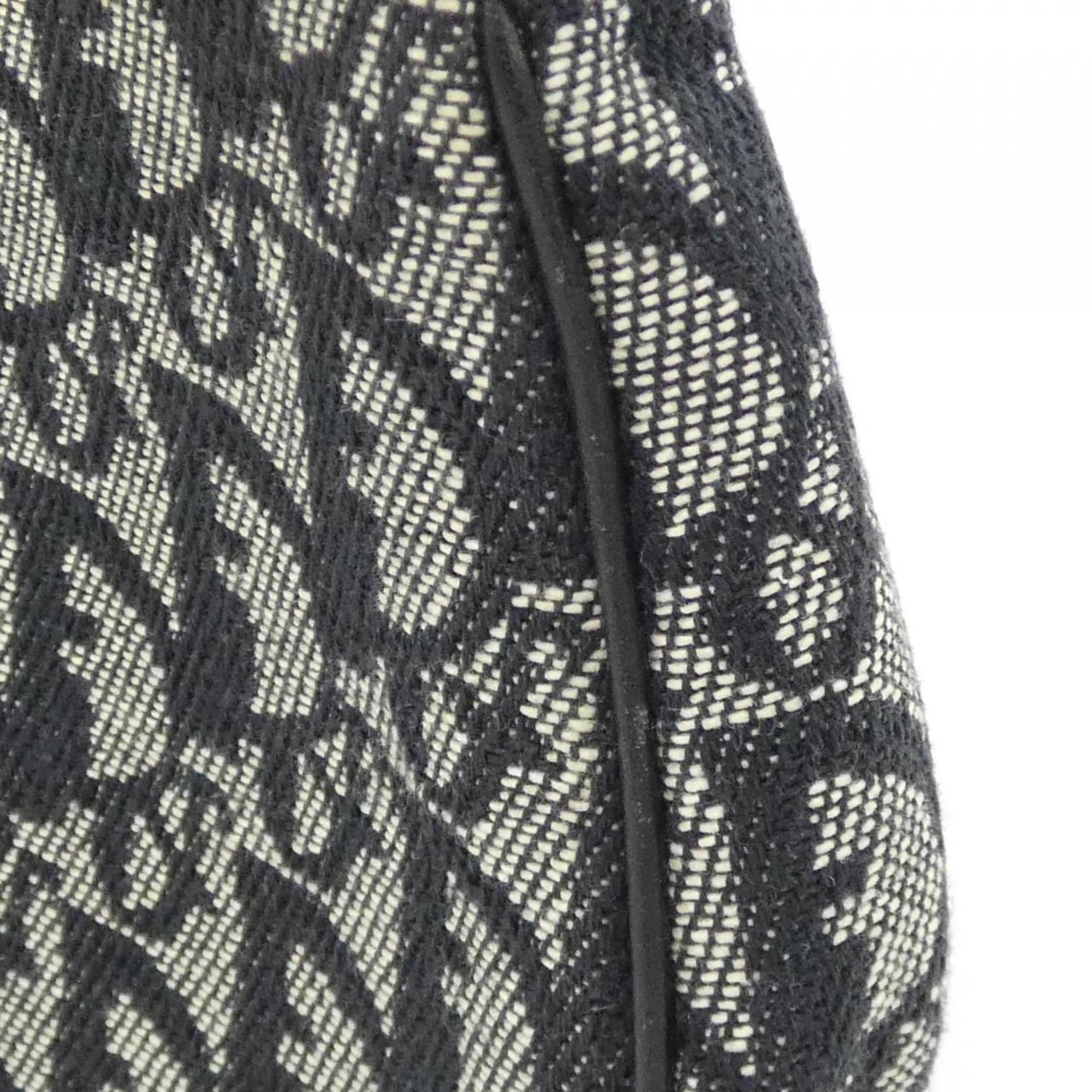 Christian Dior Black Canvas Shoulder Bag (Pre-Owned)