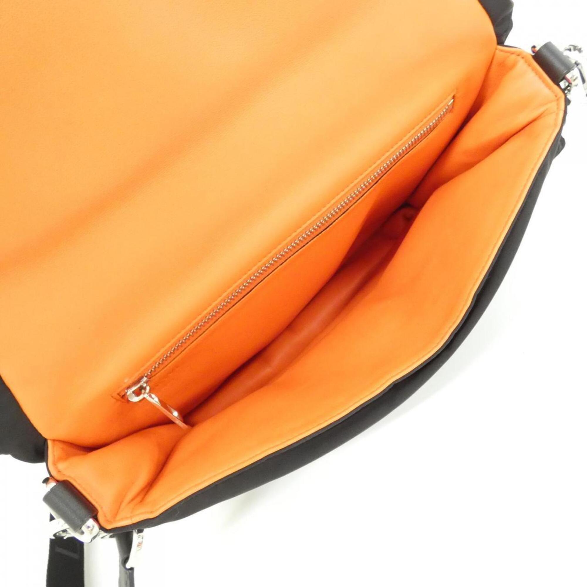 Loewe Black Nylon Shoulder Bag (Pre-Owned)