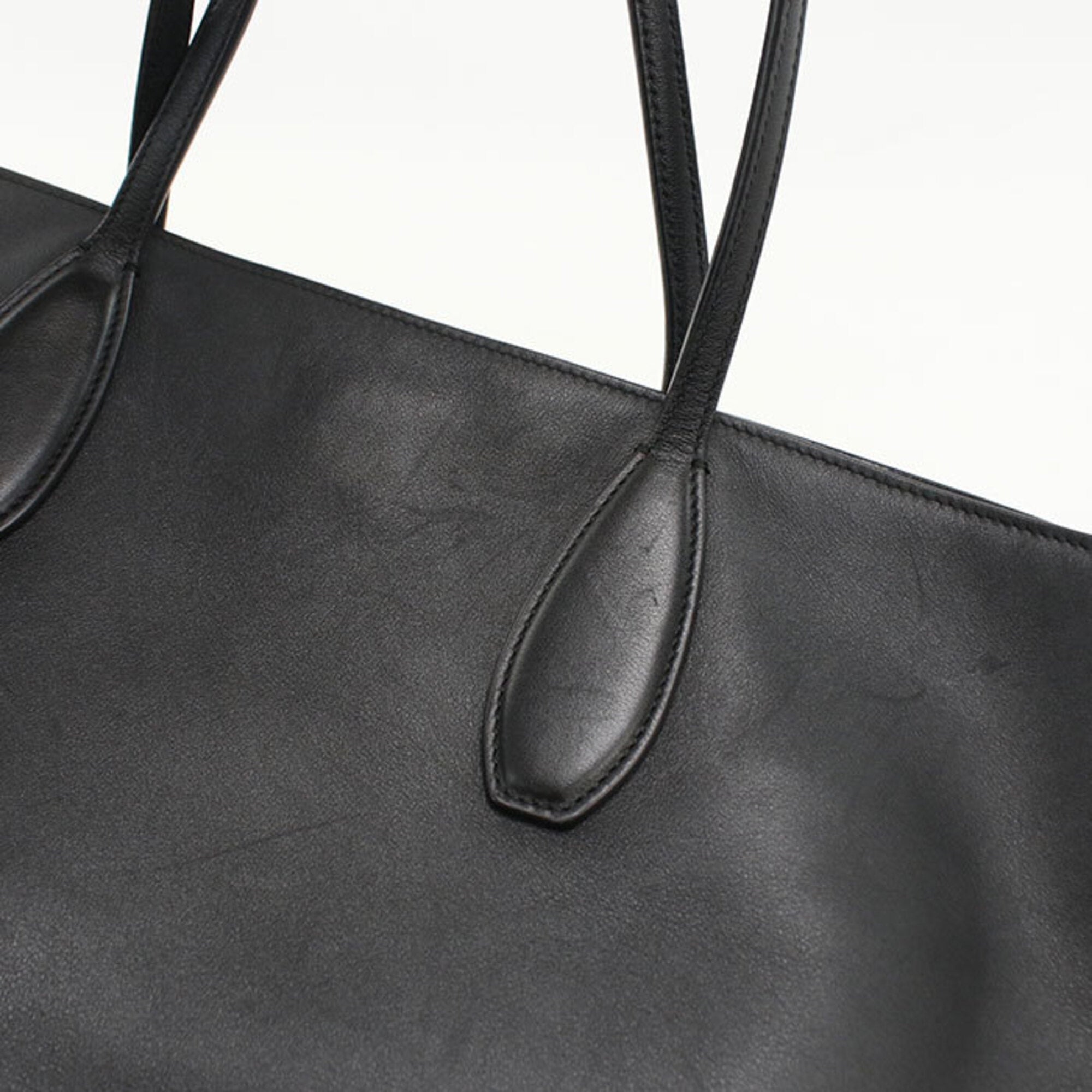 Salvatore Ferragamo Black Leather Tote Bag (Pre-Owned)