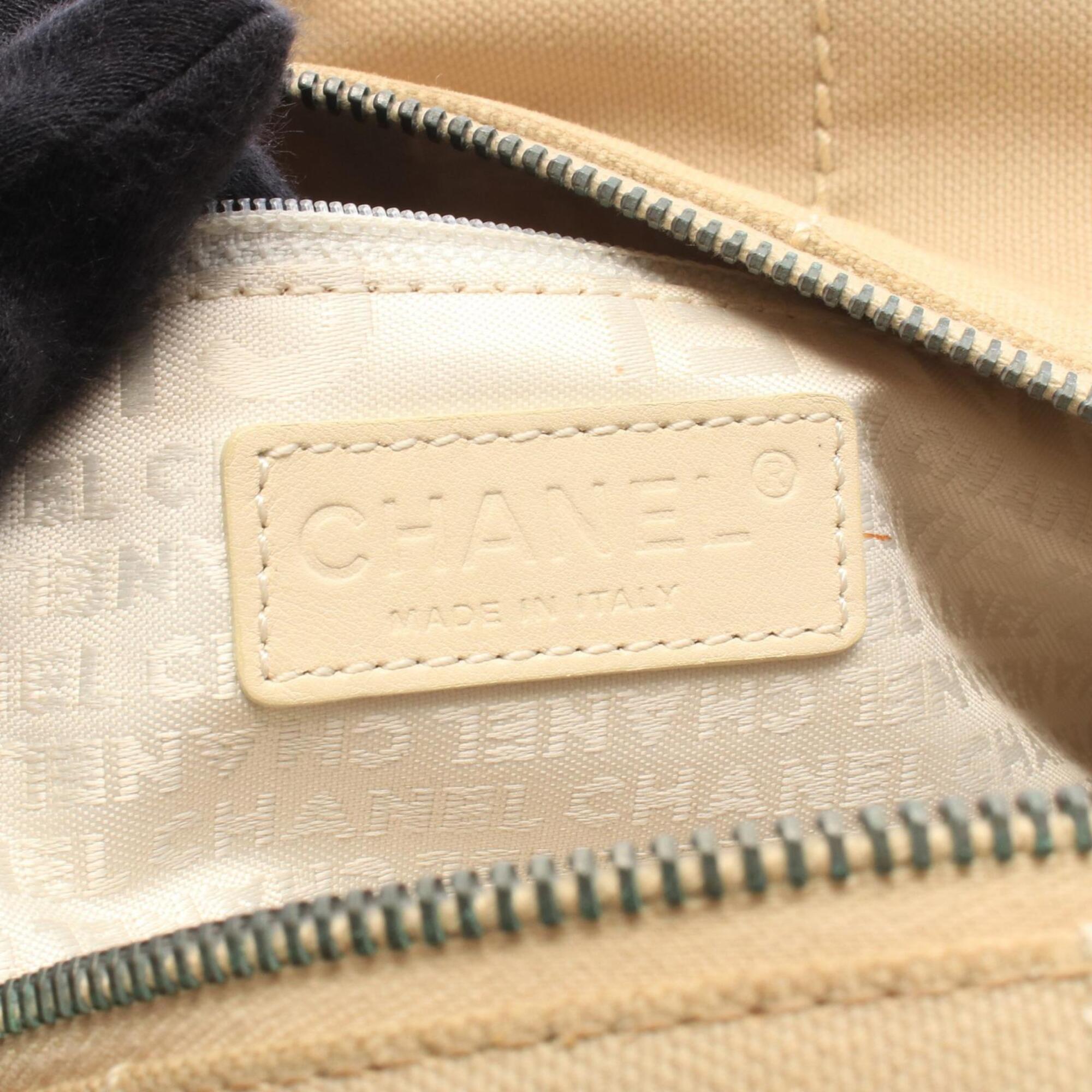 Chanel Chocolate Bar Beige Canvas Leather Handbag (Pre-Owned)