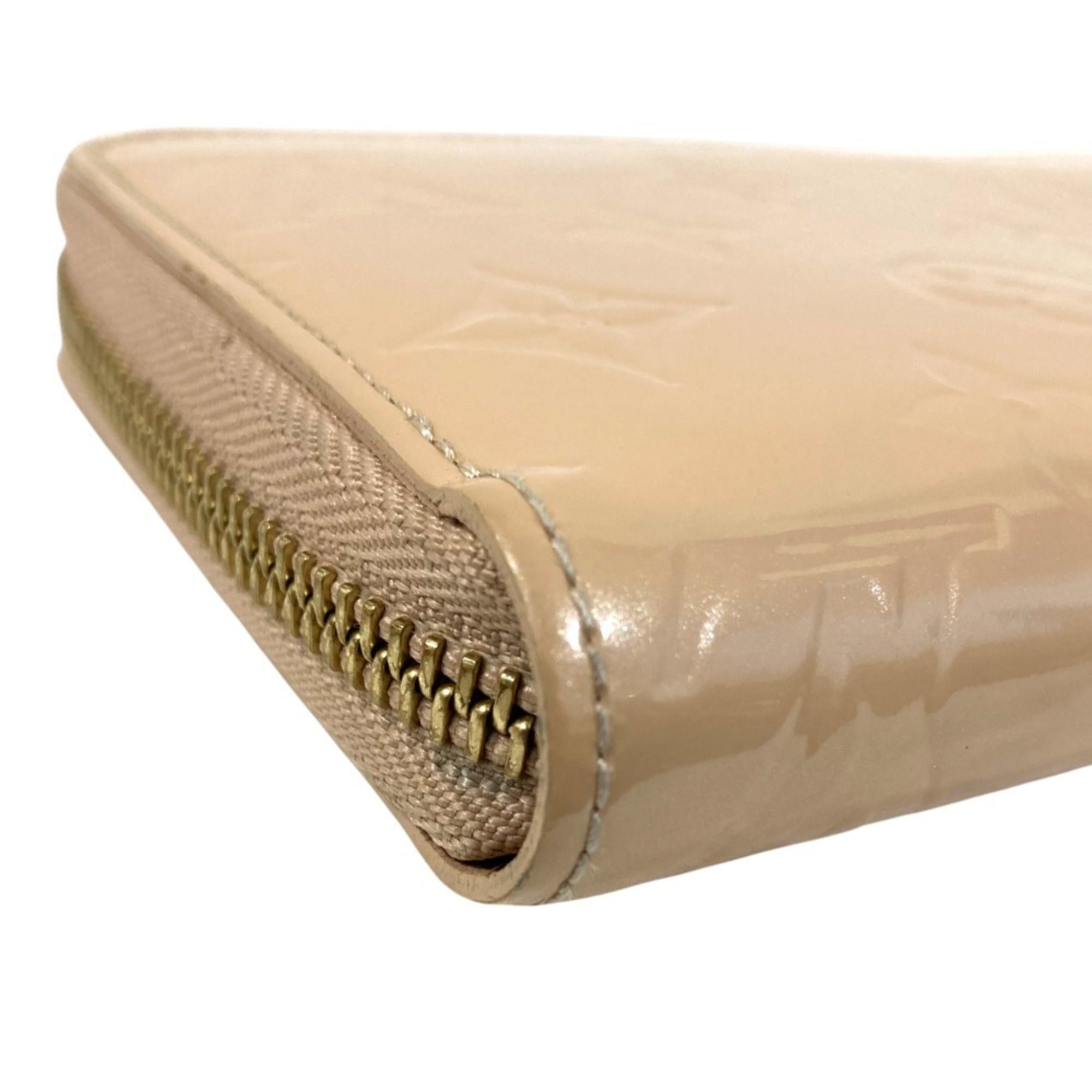 Louis Vuitton Beige Monogram Vernis Wallet (Bi-Fold) (Pre-Owned)