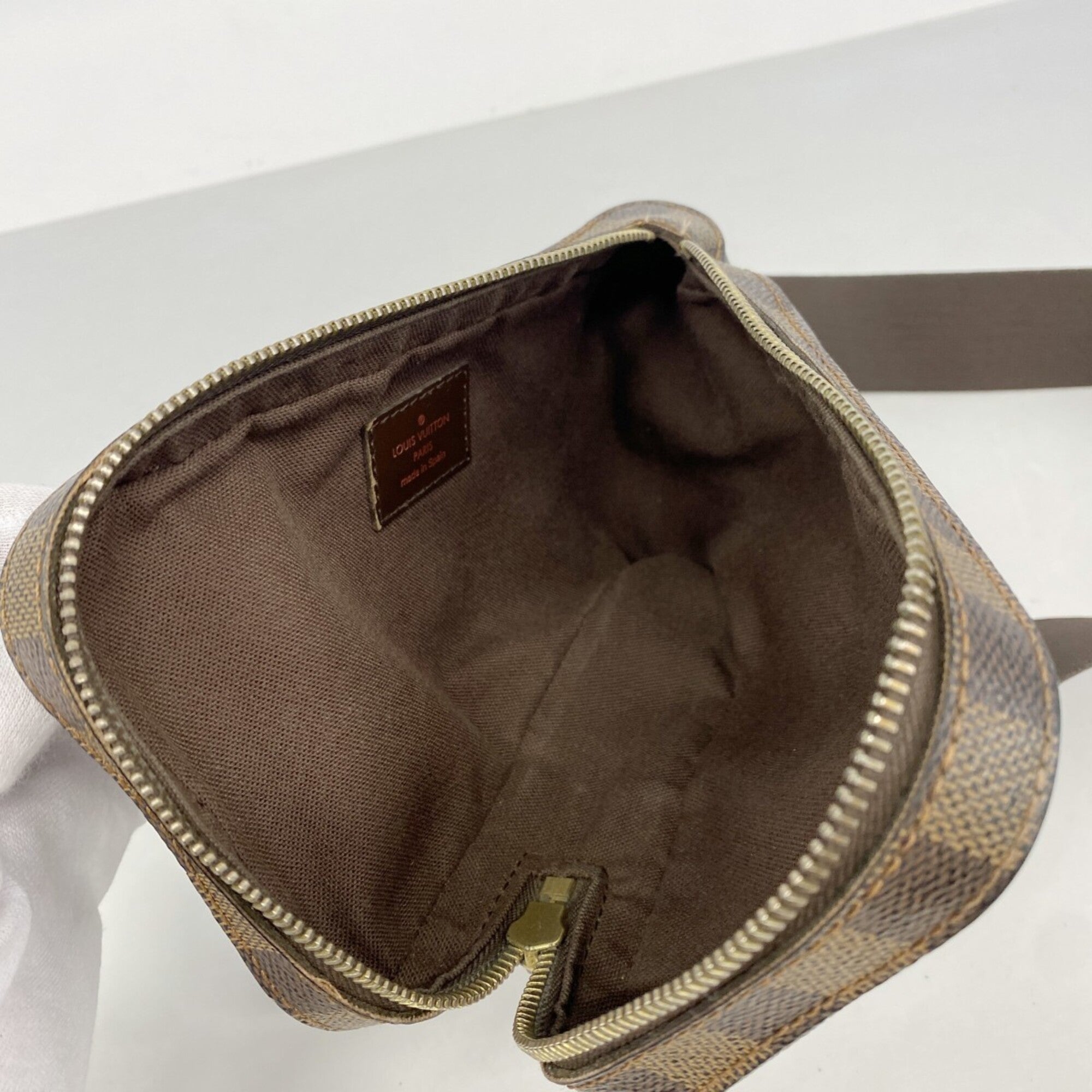 Louis Vuitton Ebene Sling Bag (Pre-Owned)