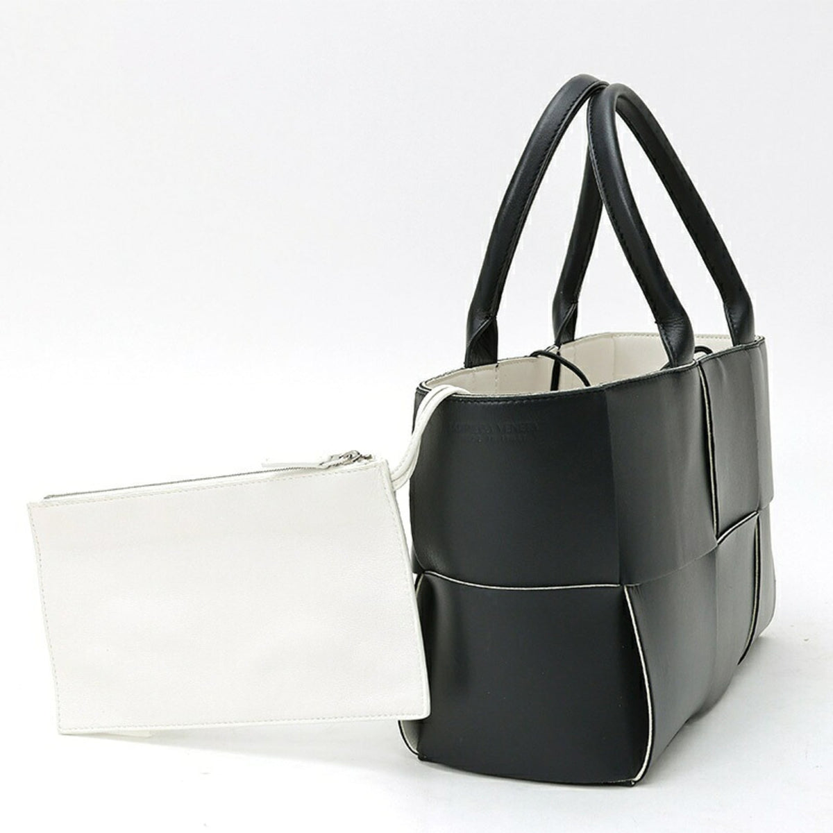 Bottega Veneta Black Intrecciato Tote Bag (Pre-Owned)