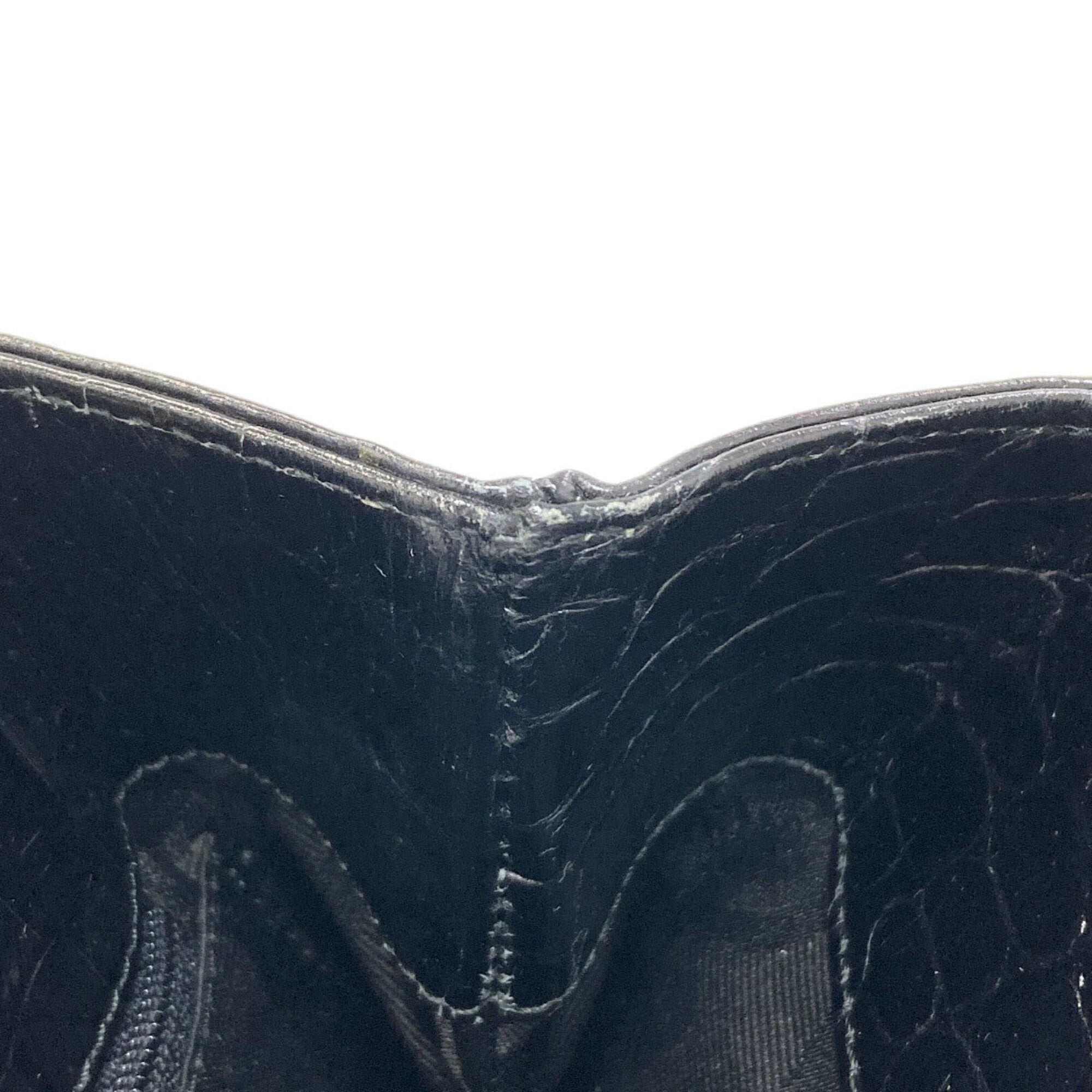 Salvatore Ferragamo Black Leather Handbag (Pre-Owned)