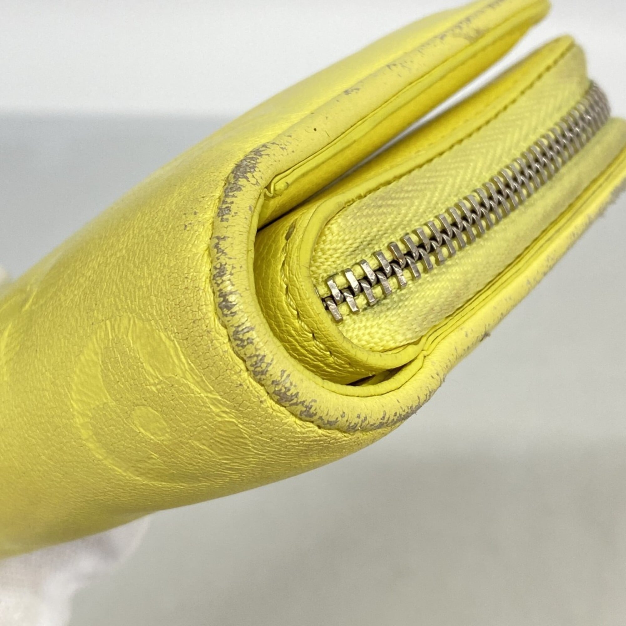 Louis Vuitton Yellow Wallet (Bi-Fold) (Pre-Owned)