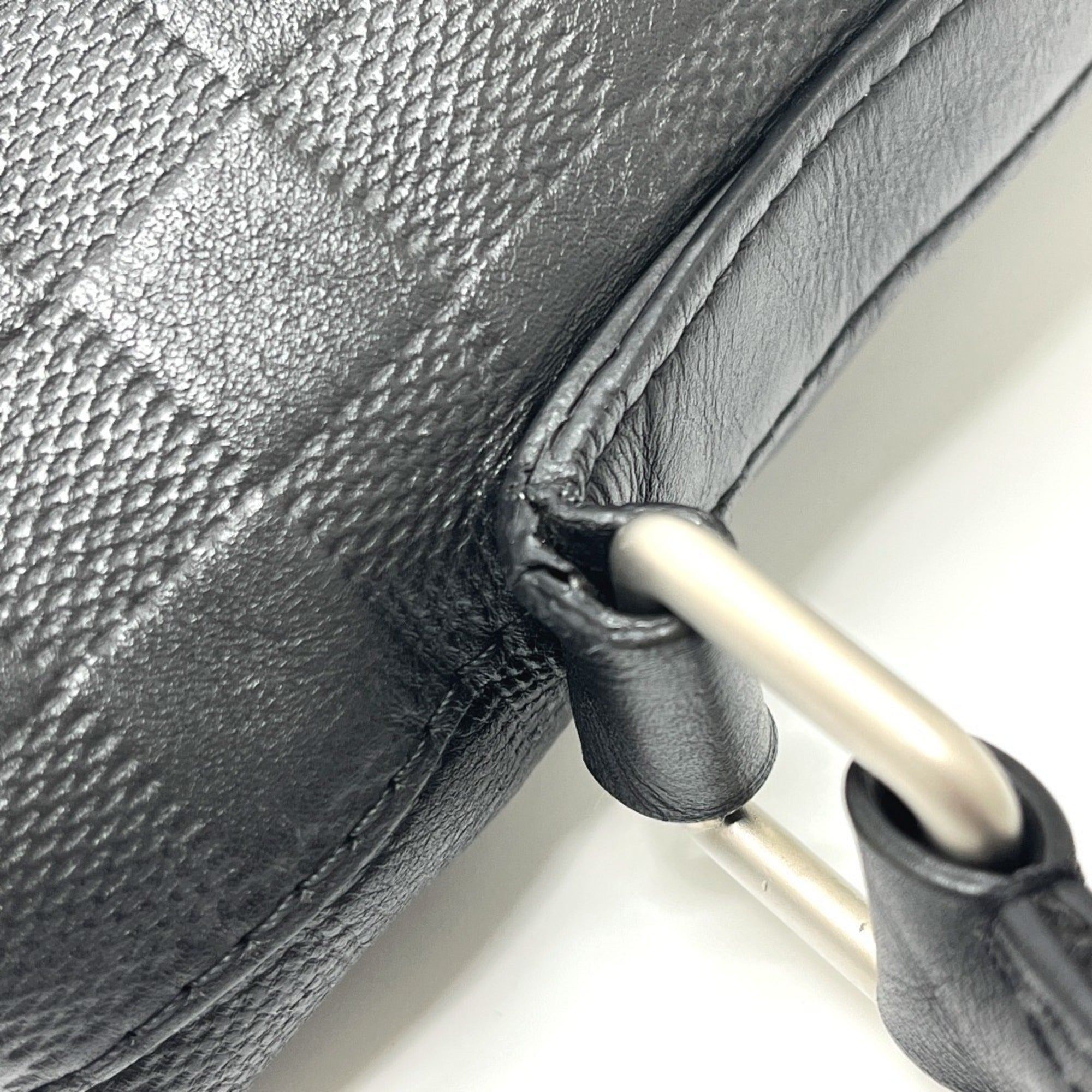 Louis Vuitton Black Gray Onyx Damier Infini Leather Messenger Bag Shoulder Bag (Pre-Owned)