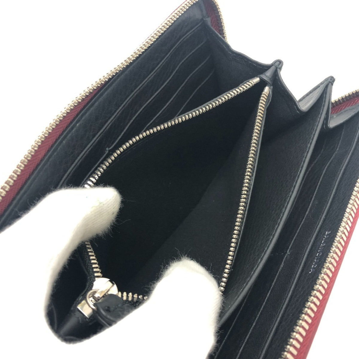 Balenciaga Red Color Leather Long Wallet (Bi-Fold) (Pre-Owned)