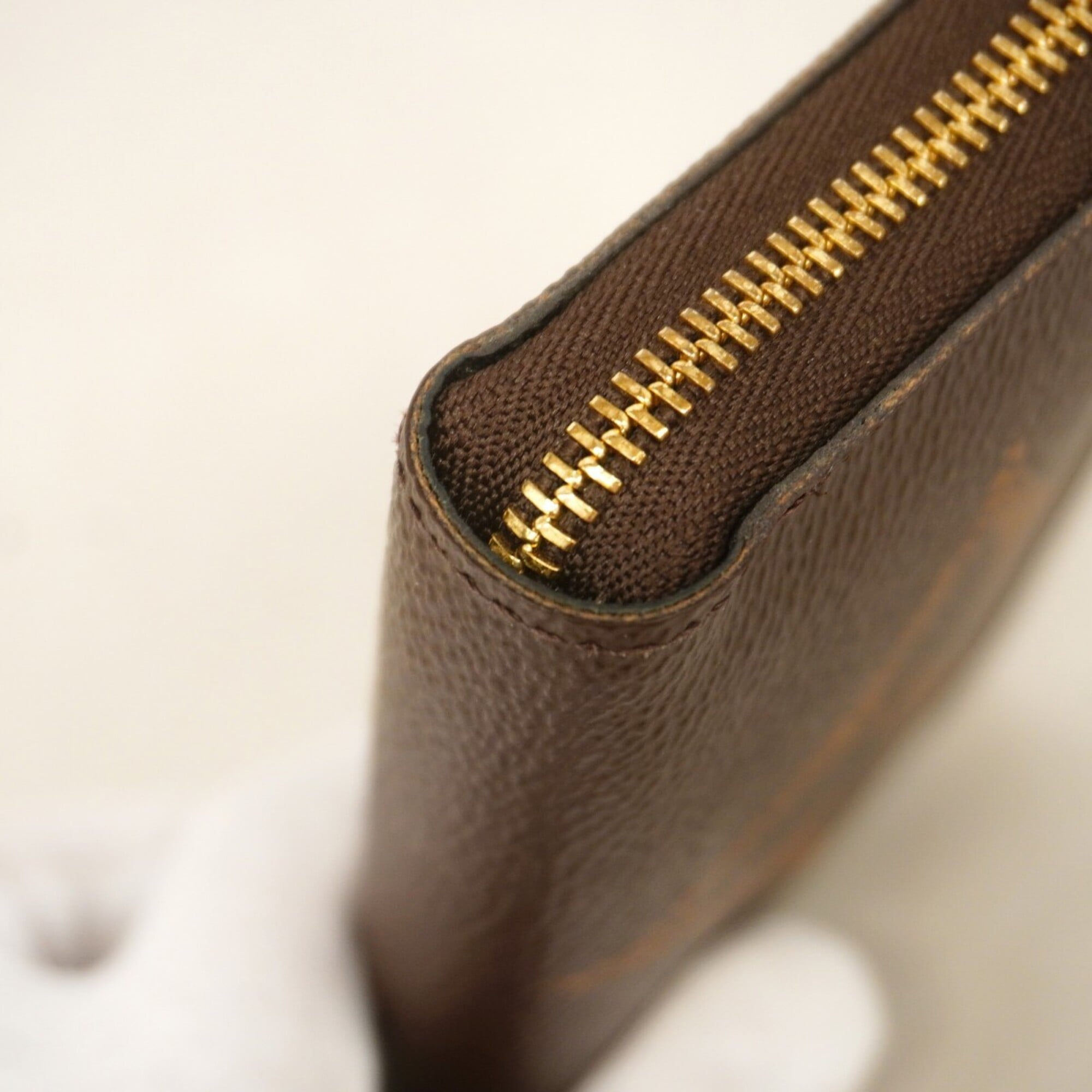Louis Vuitton Brown Coin Purse/Coin Case (Pre-Owned)