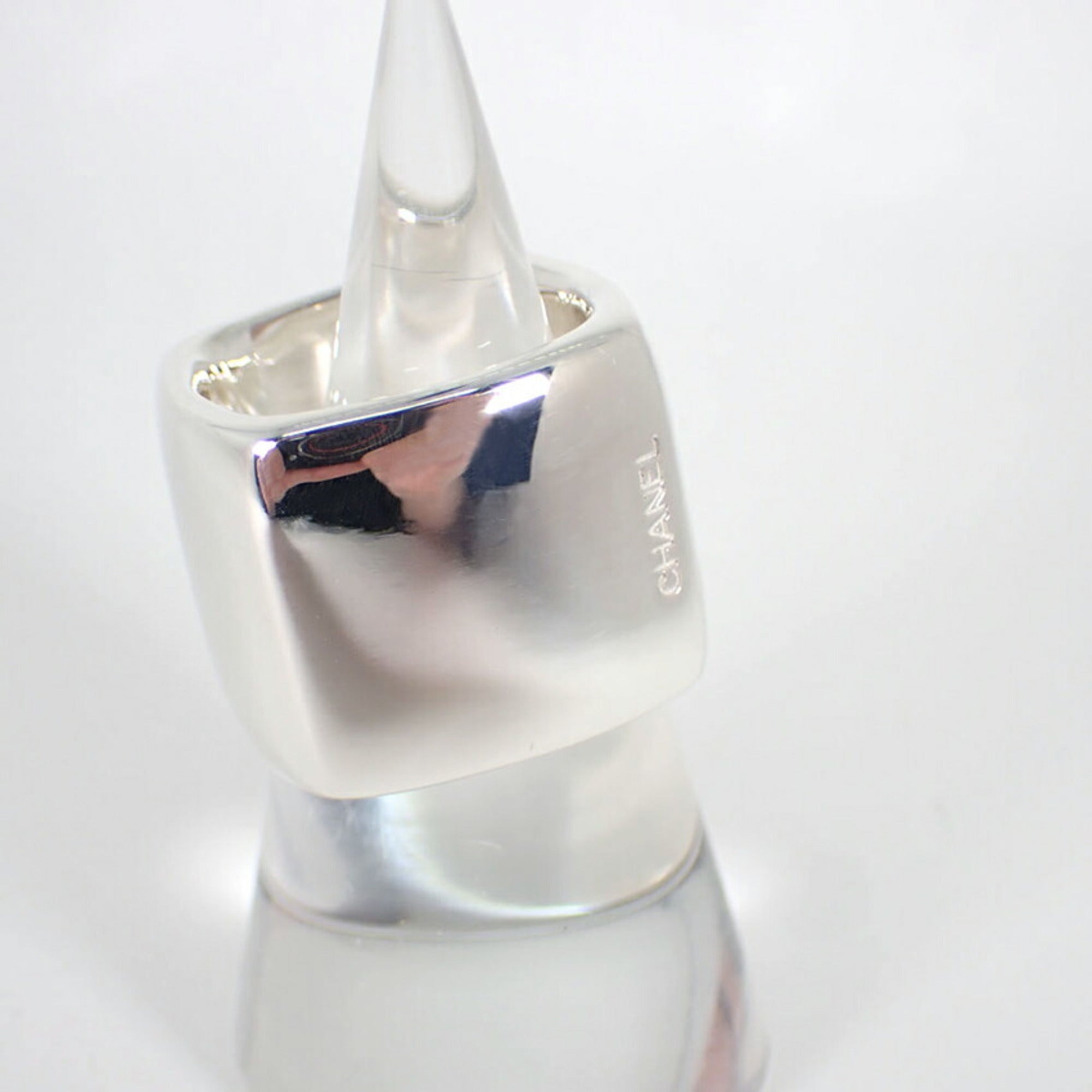 Chanel Silver Sterling Silver 925 Band Ring (Pre-Owned)