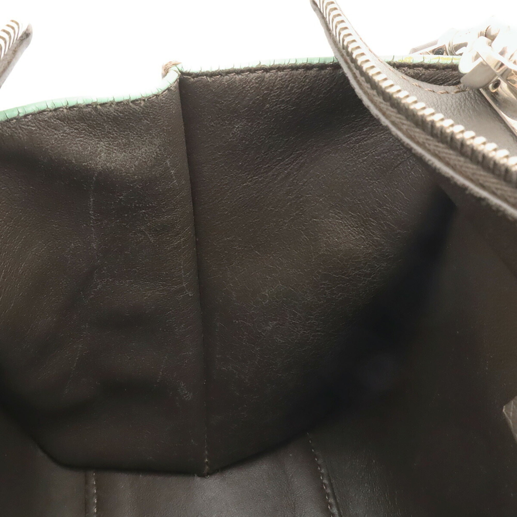 Fendi Gray Multi-Color Leather Handbag Shoulder Bag (Pre-Owned)