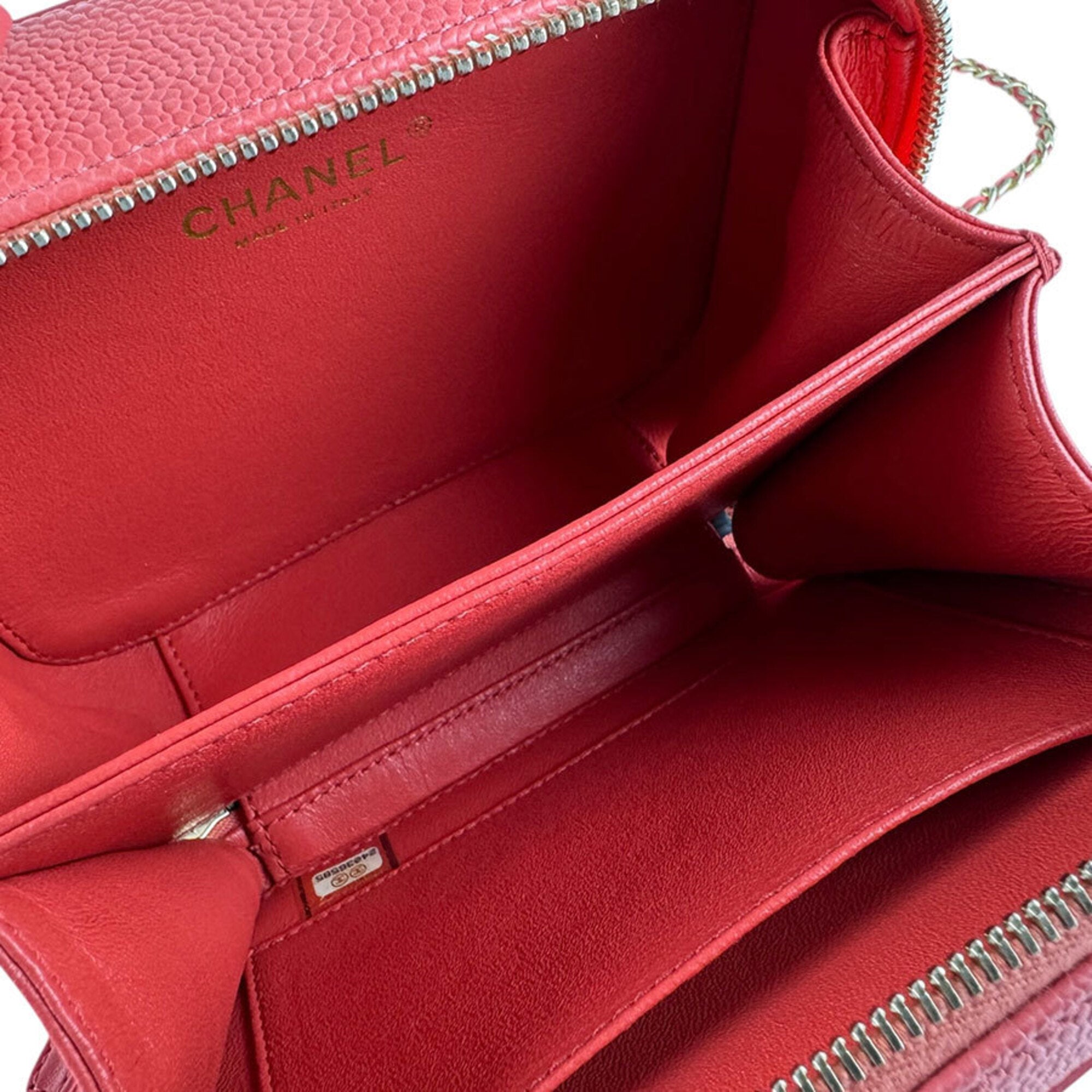 Chanel Pink Grained Calfskin Shoulder Bag (Pre-Owned)