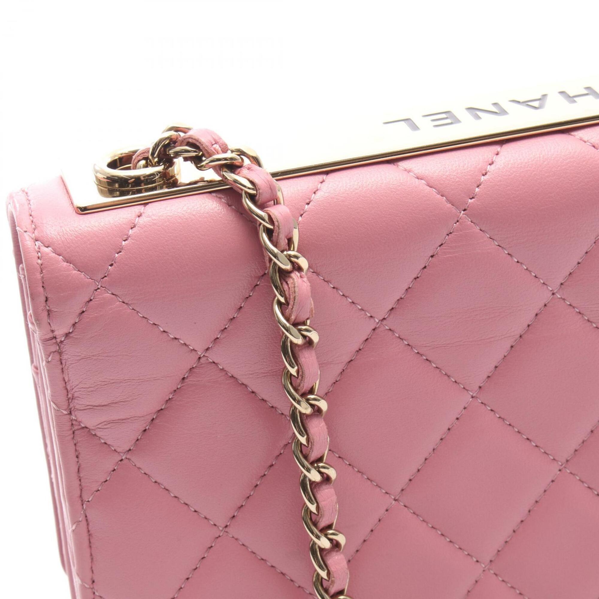Chanel Matelasse Pink Leather Handbag Shoulder Bag (Pre-Owned)