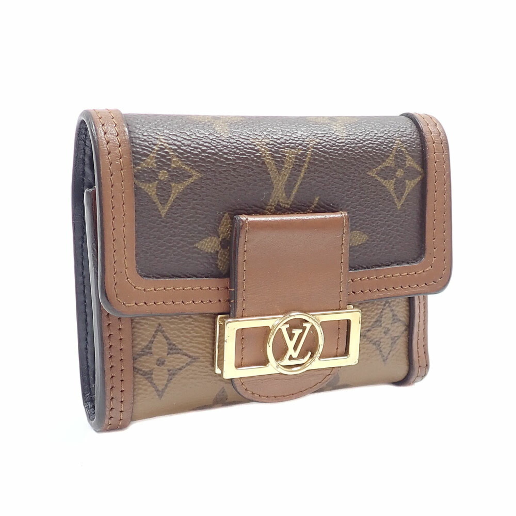 Louis Vuitton Monogram Monogram Wallet (Tri-Fold) (Pre-Owned)