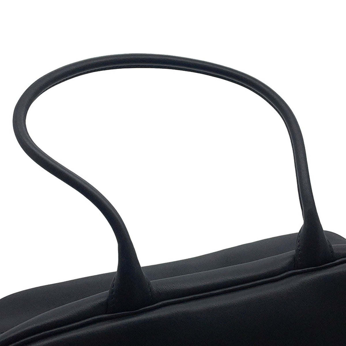 Chanel Black Leather Handbag Shoulder Bag (Pre-Owned)