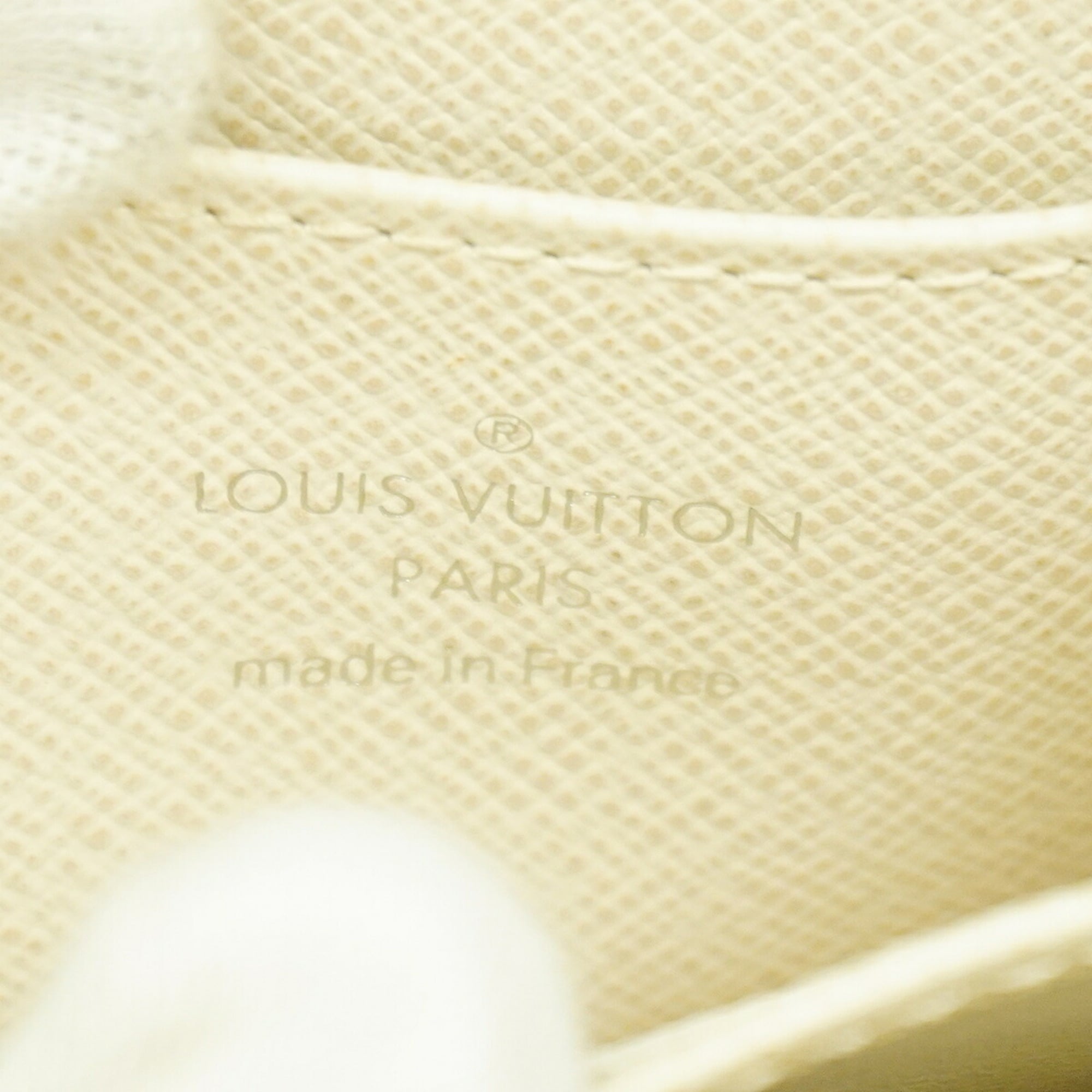 Louis Vuitton Lv Off White Coin Purse/Coin Case (Pre-Owned)