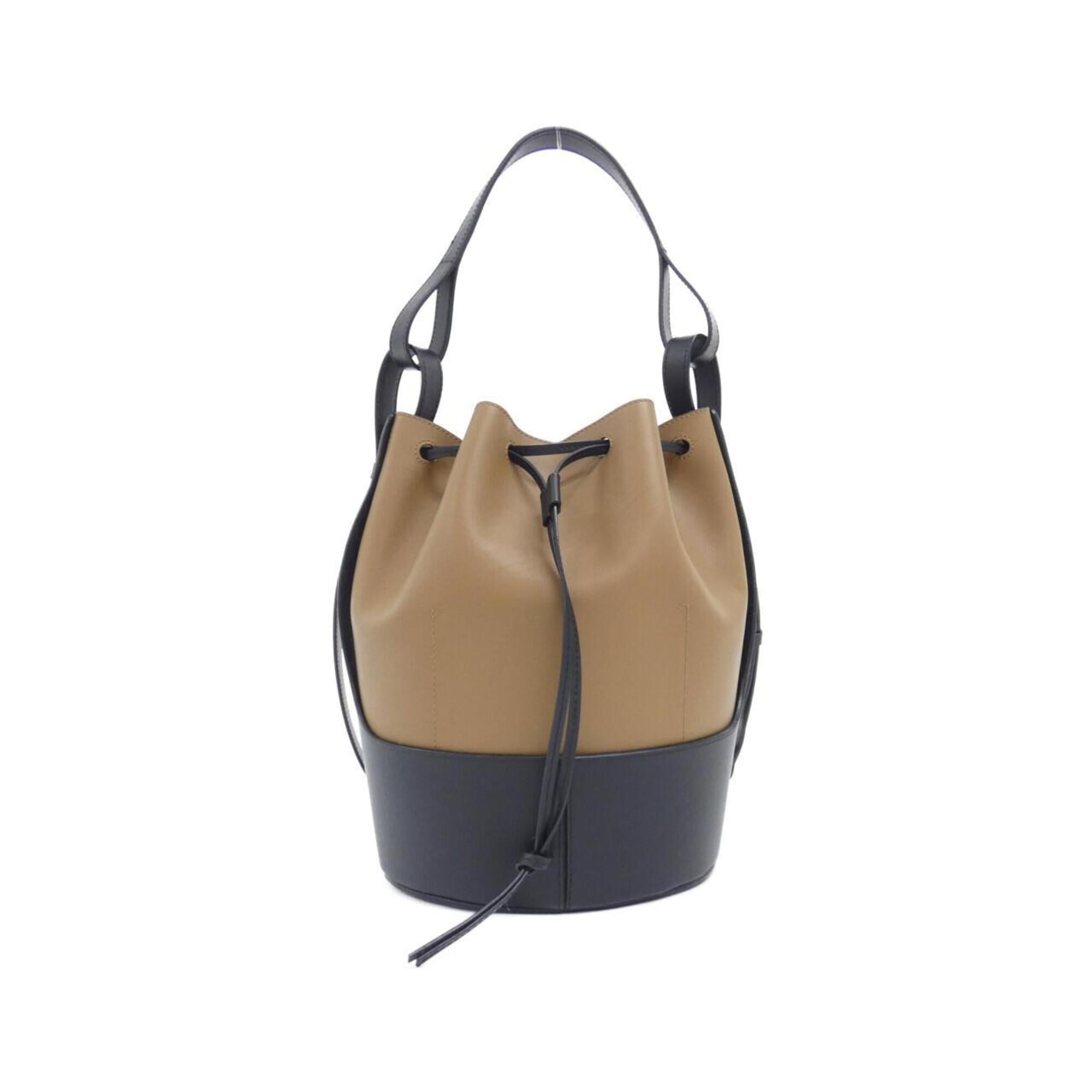 Loewe Black Leather Shoulder Bag (Pre-Owned)