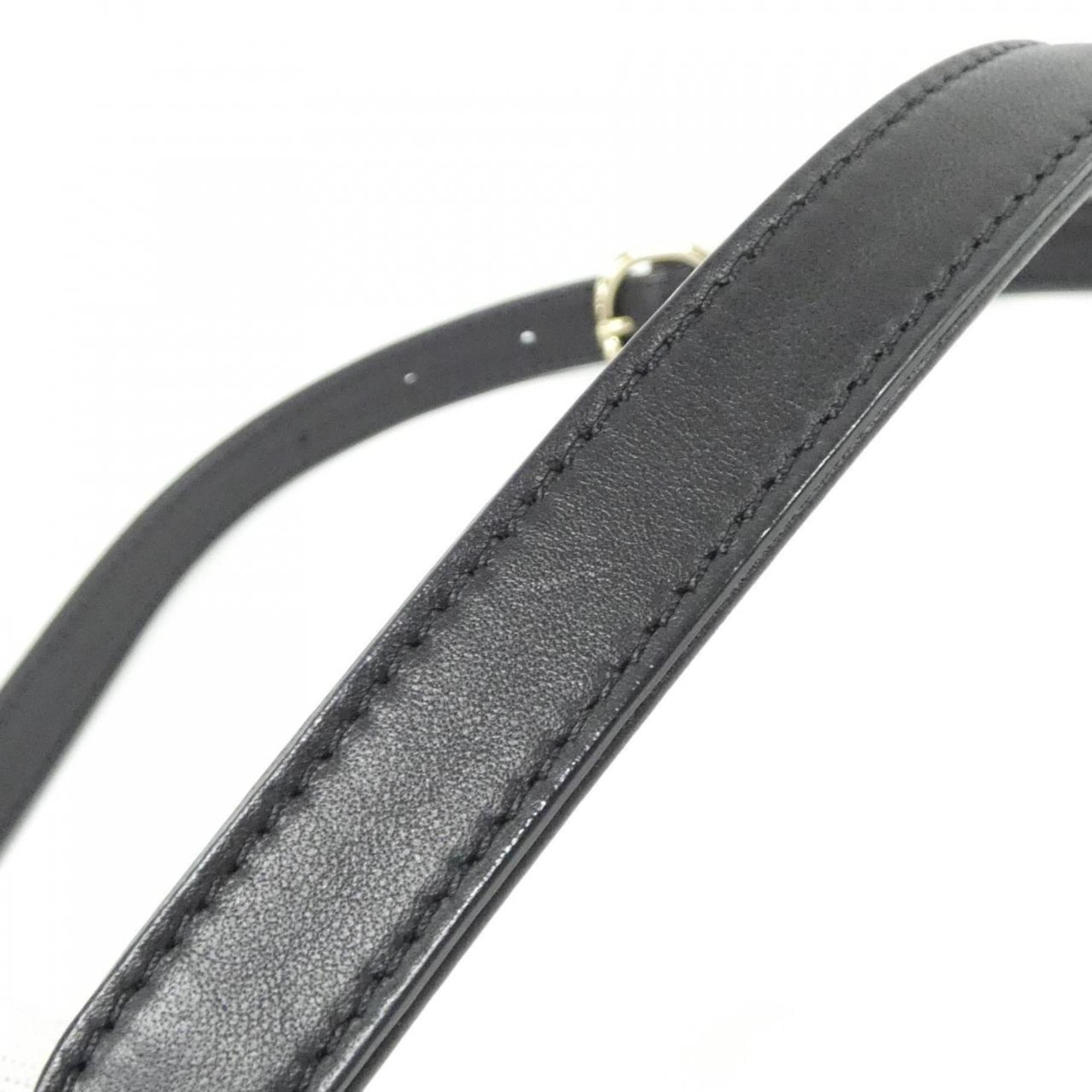 Chanel Black Leather Fanny Pack (Pre-Owned)