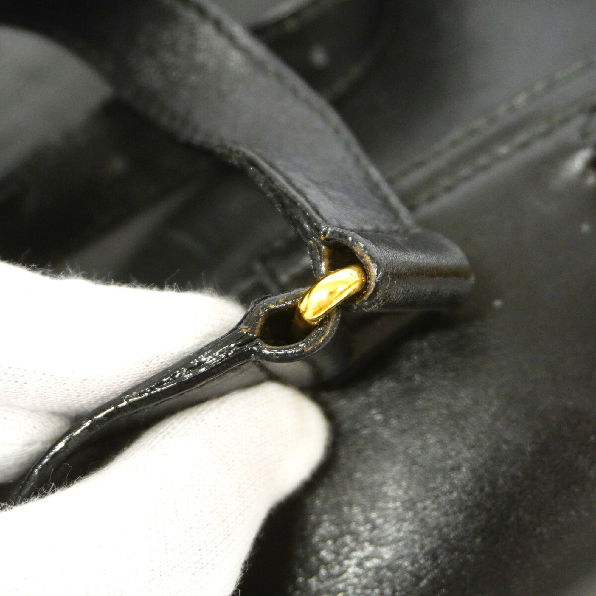 Gucci Black Leather Backpack (Pre-Owned)