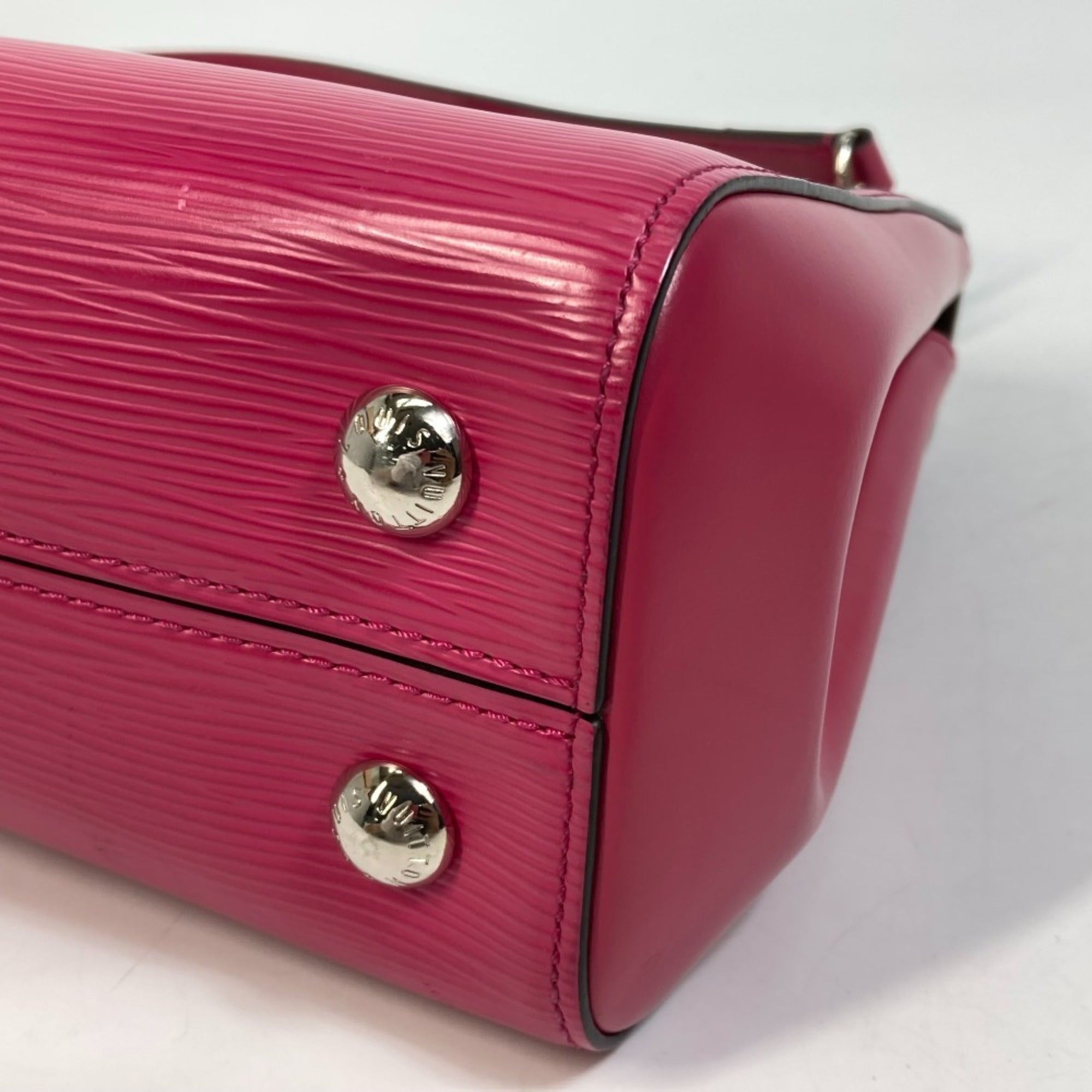 Louis Vuitton Hot Pink Pink Epi Leather Handbag Shoulder Bag (Pre-Owned)