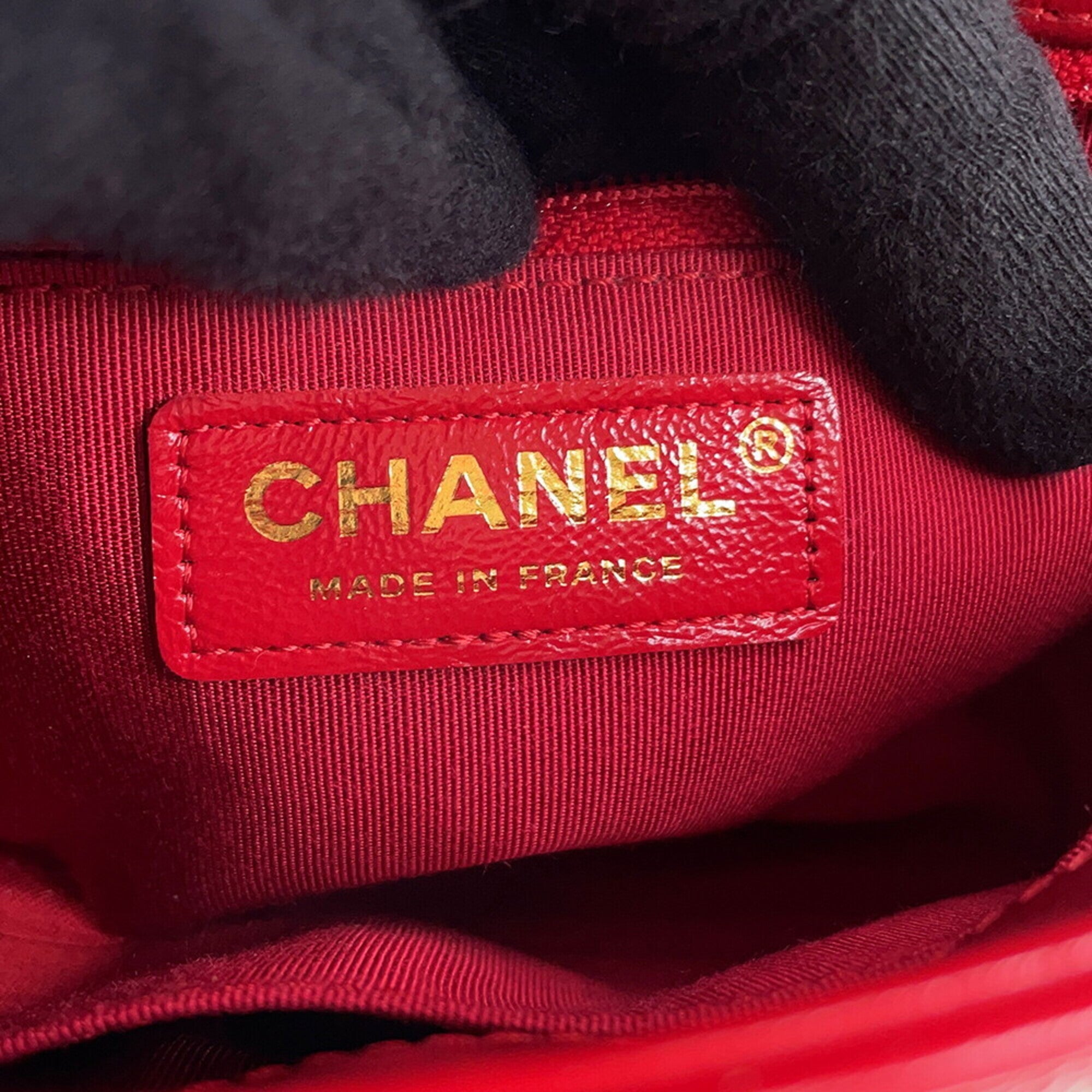 Chanel Matelasse Red Color Handbag Shoulder Bag (Pre-Owned)