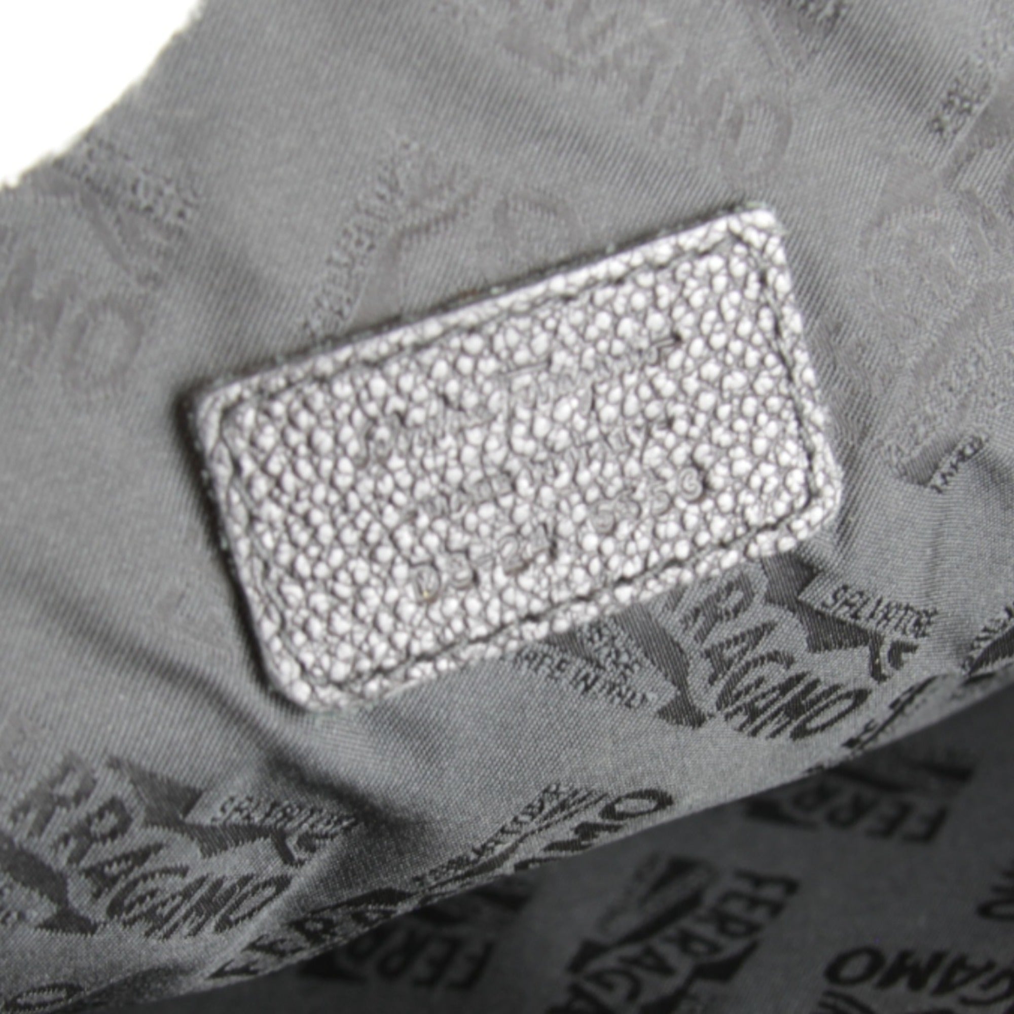 Salvatore Ferragamo Black White Leather Clutch Bag (Pre-Owned)