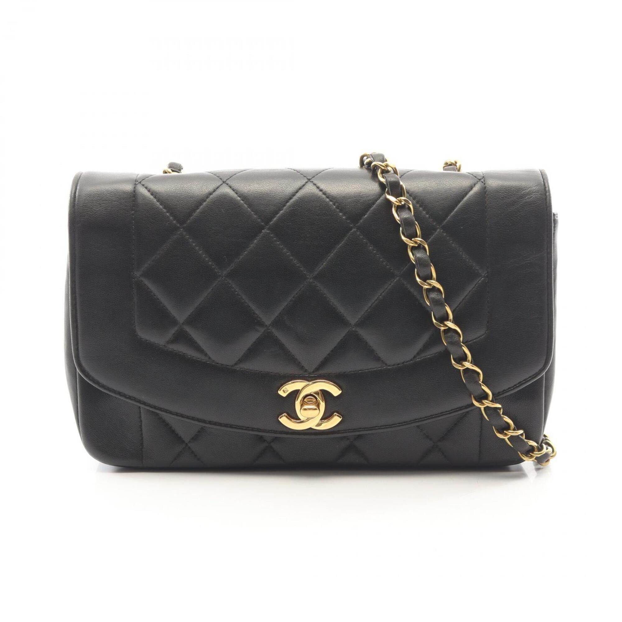 Chanel Matelasse Black Leather Handbag Shoulder Bag (Pre-Owned)