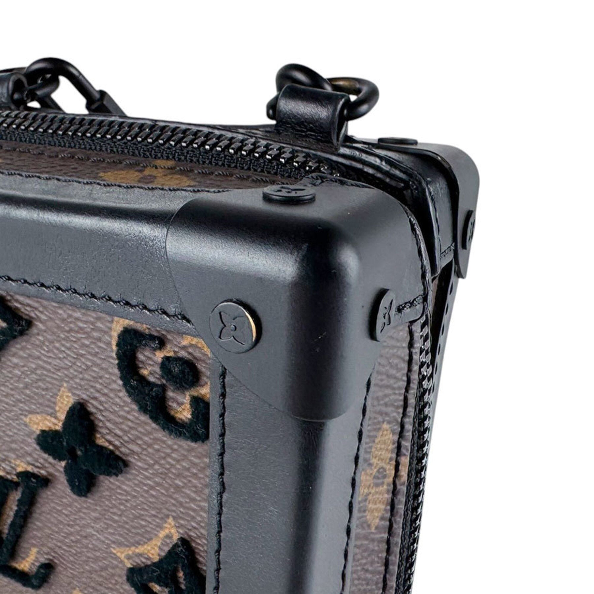 Louis Vuitton Black Brown Shoulder Bag (Pre-Owned)