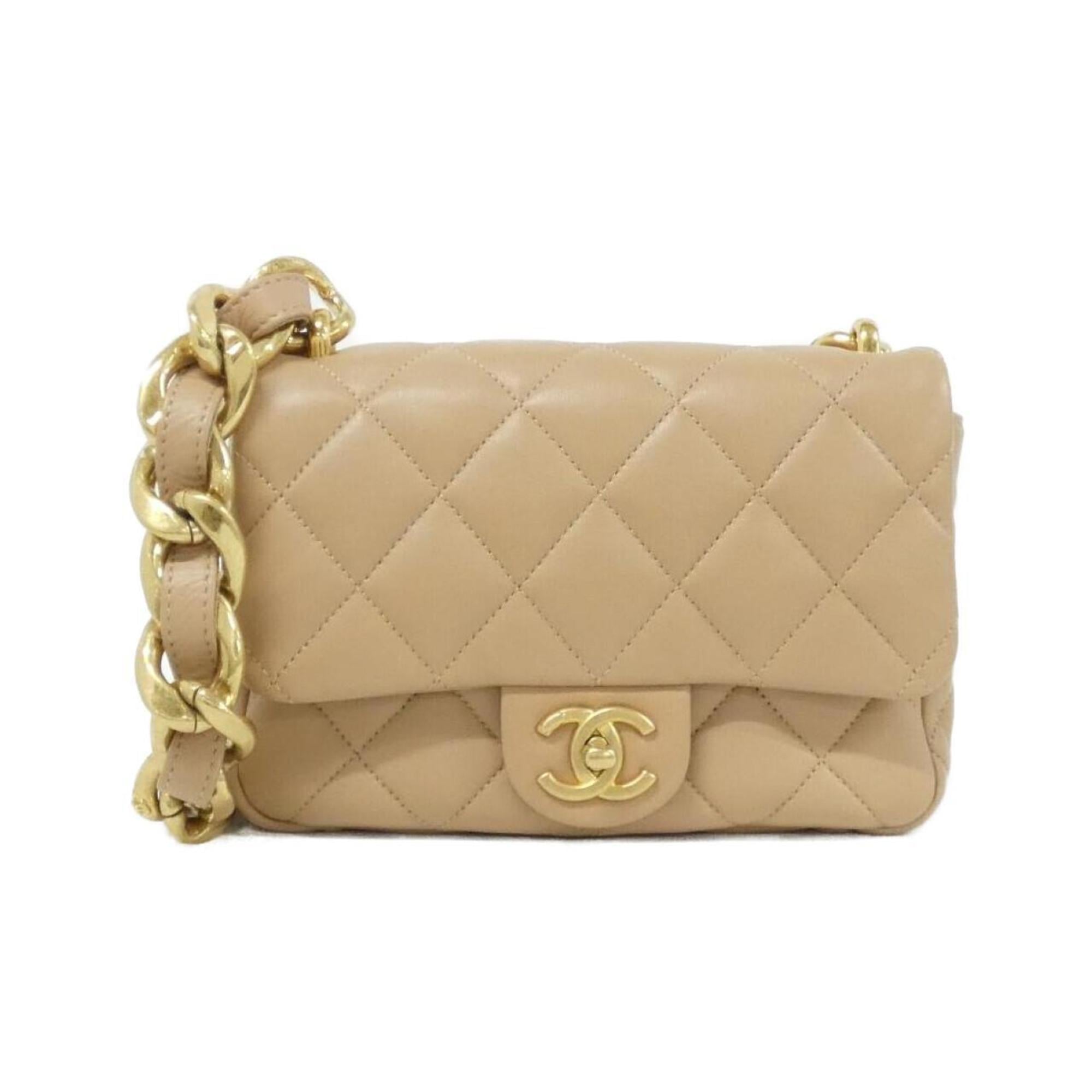 Chanel Beige Leather Shoulder Bag (Pre-Owned)