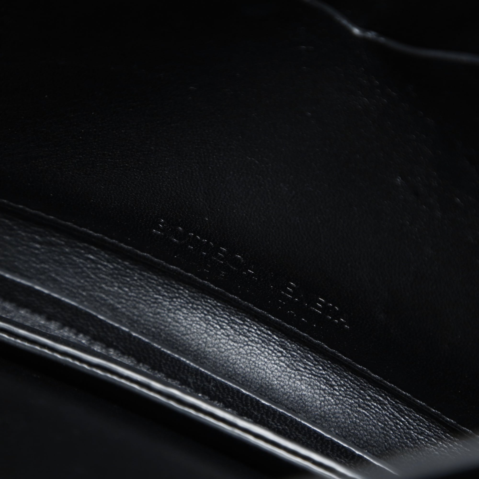 Bottega Veneta Black Leather Shoulder Bag (Pre-Owned)