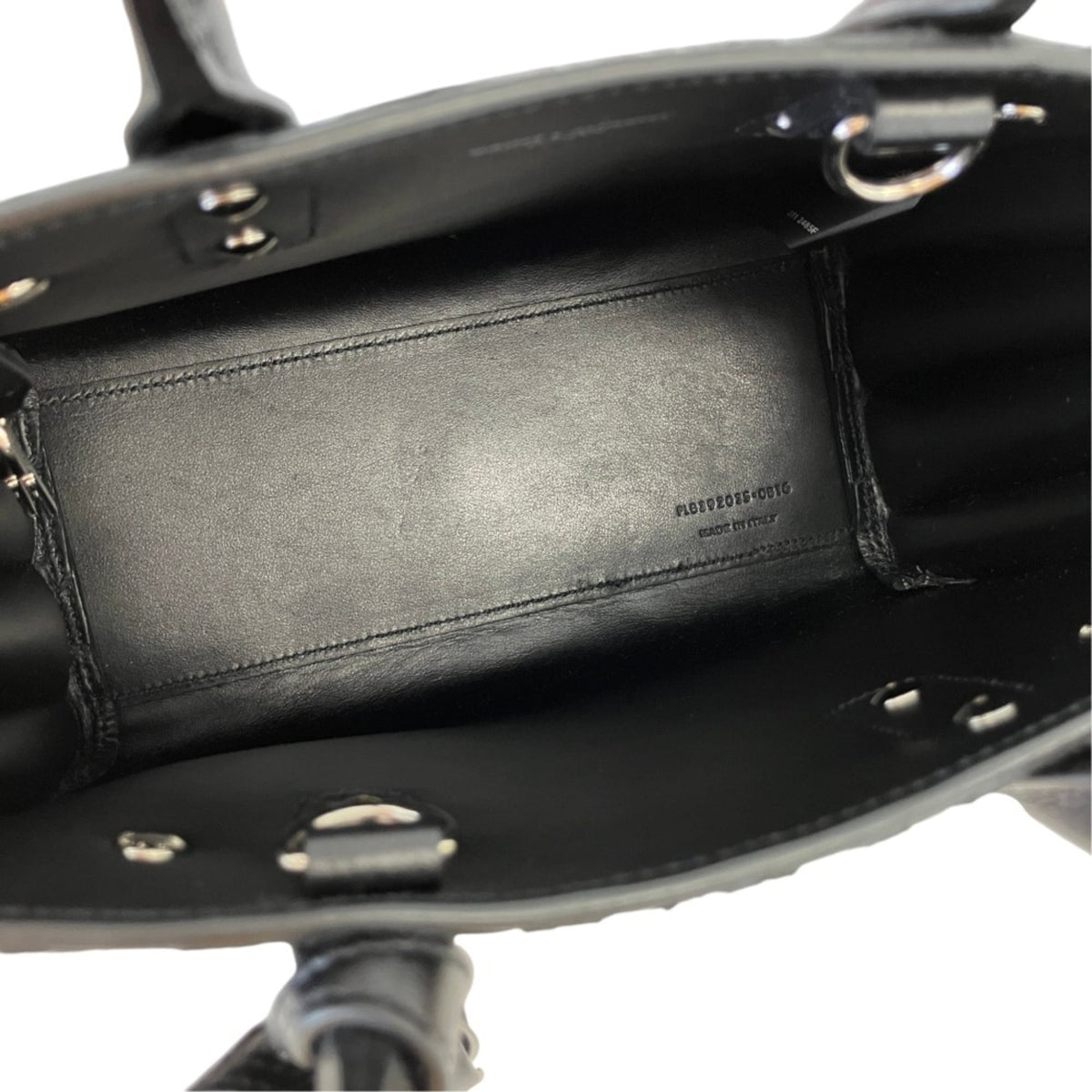 Yves Saint Laurent Black Shoulder Bag (Pre-Owned)