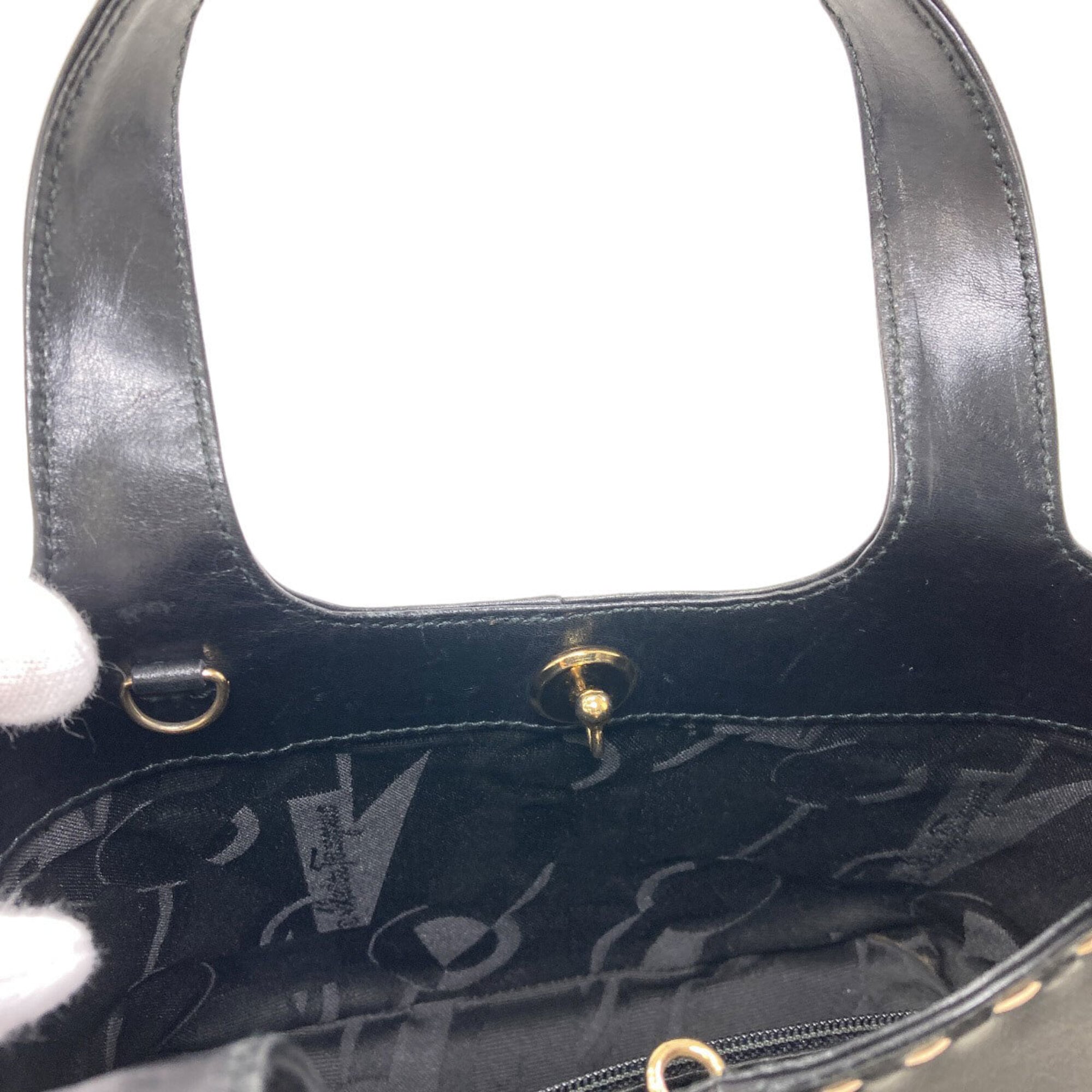 Salvatore Ferragamo Black Leather Handbag (Pre-Owned)