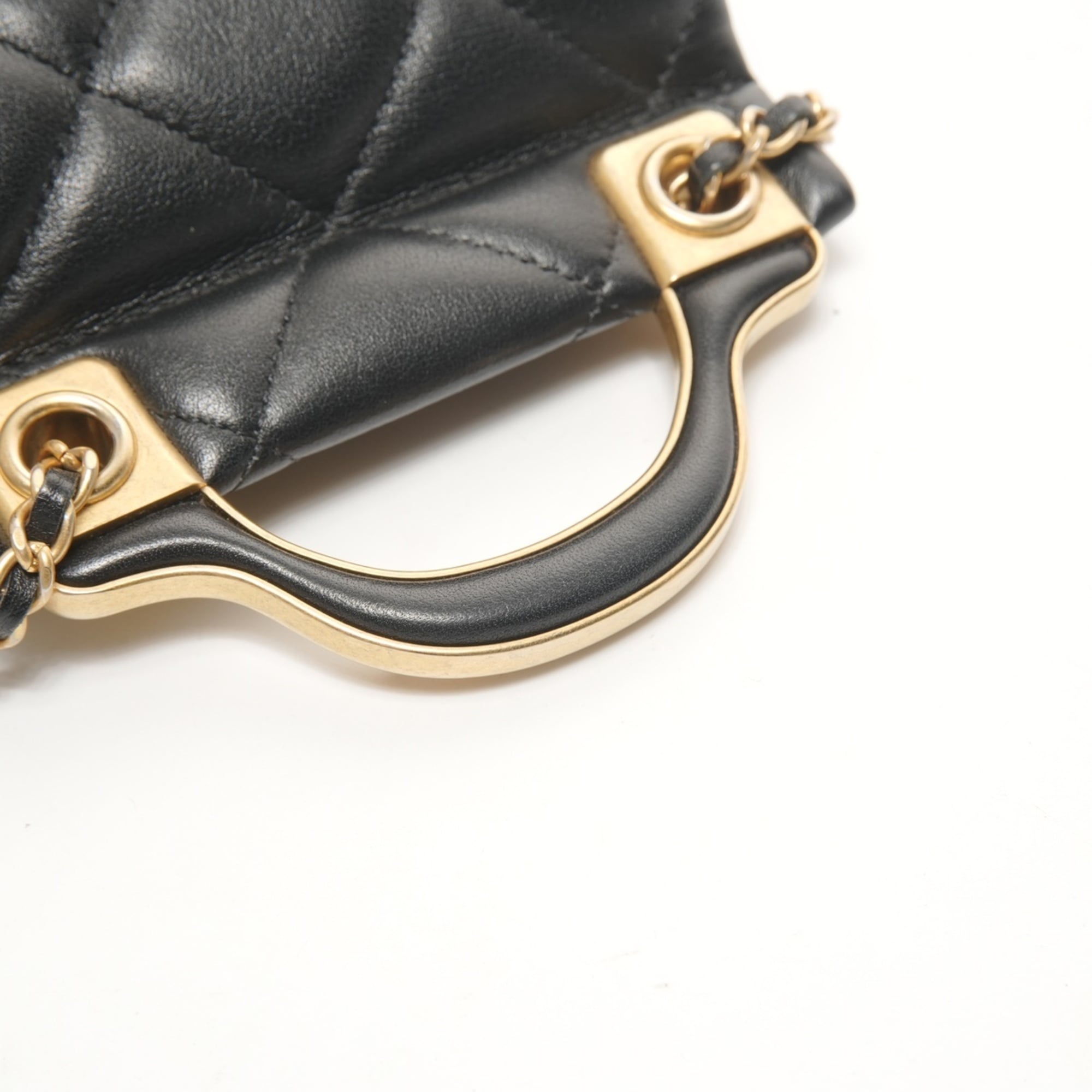 Chanel Matelasse Black Clear Chain/Shoulder Wallet (Pre-Owned)