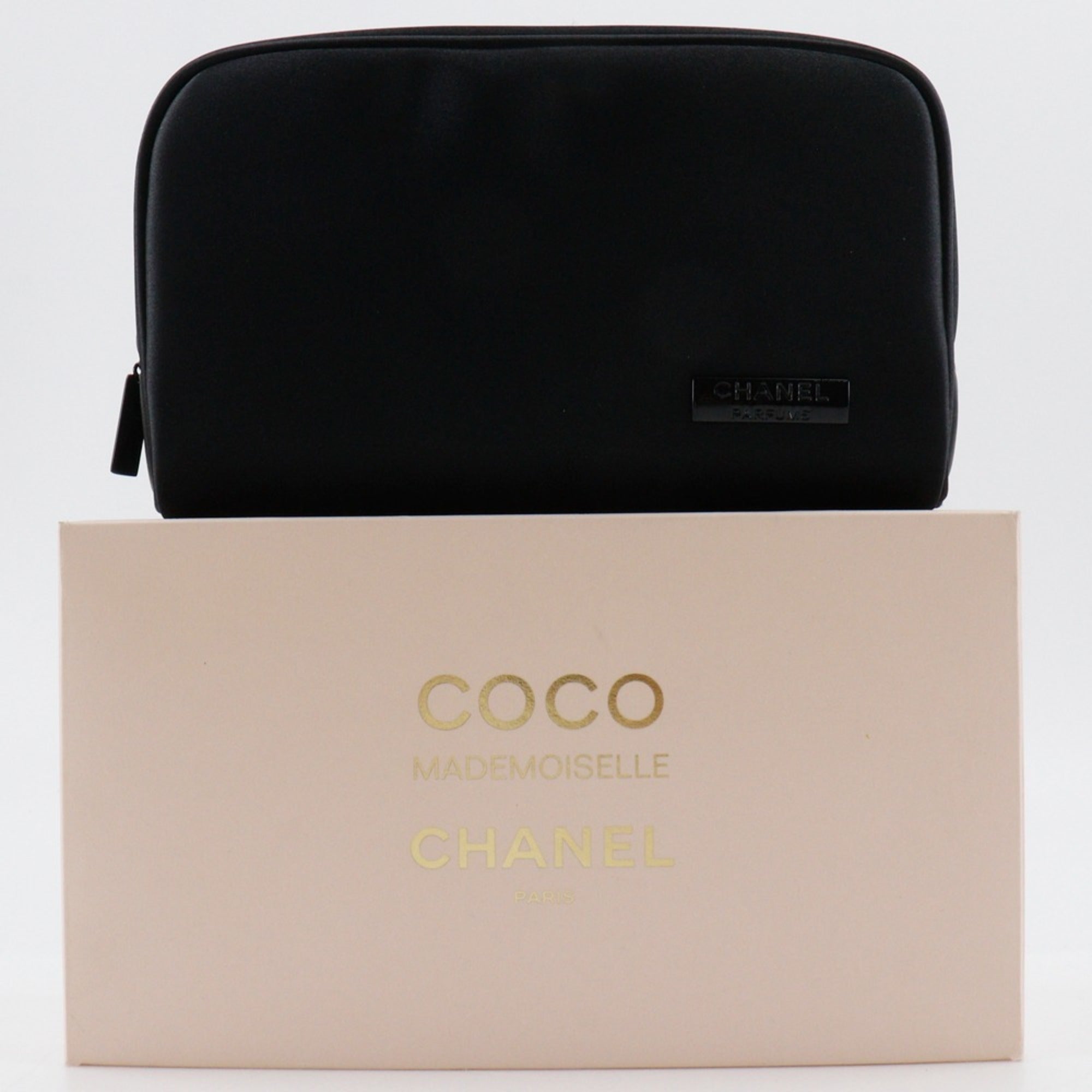 Chanel Black Nylon Pouch (Pre-Owned)