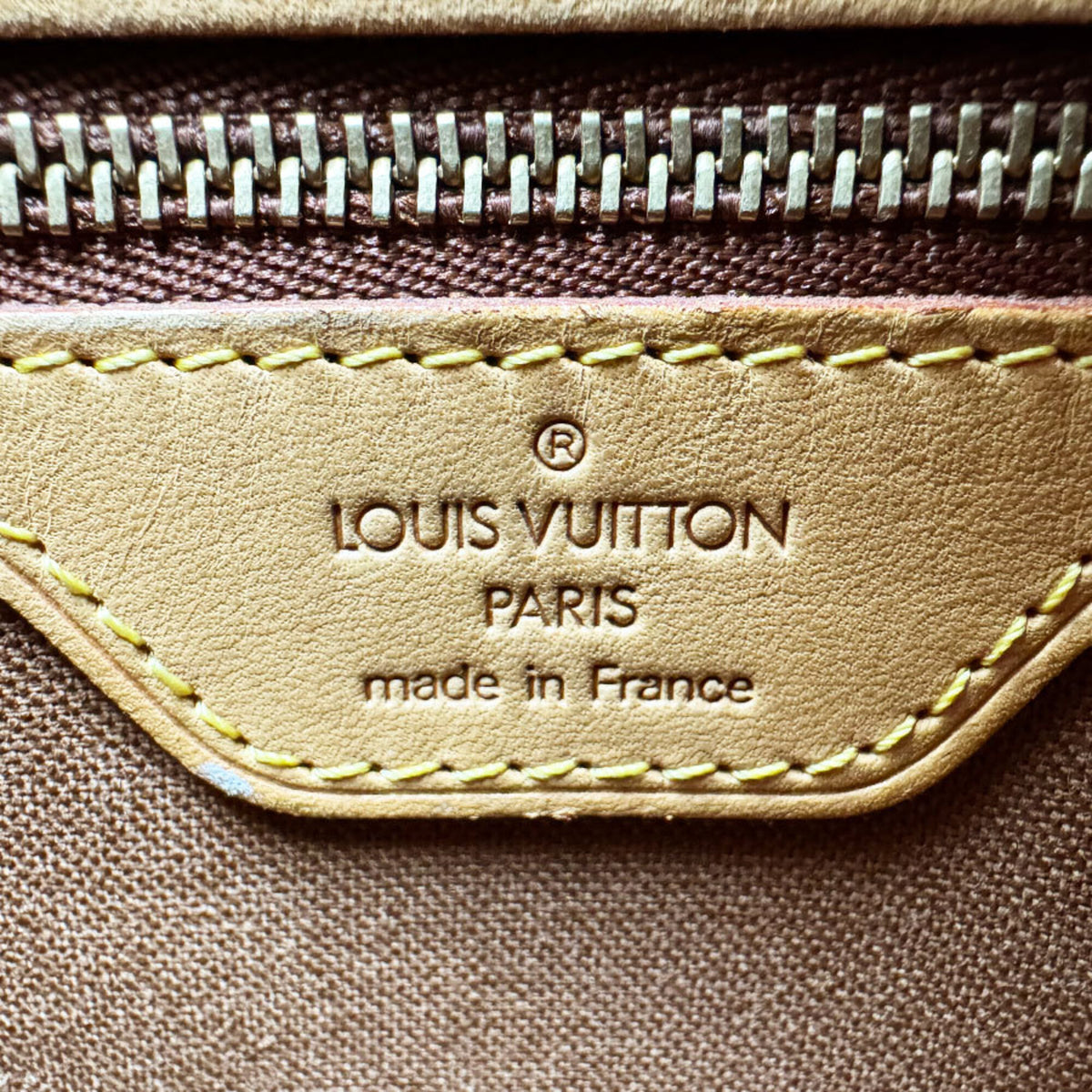 Louis Vuitton Brown Monogram Monogram Handbag (Pre-Owned)